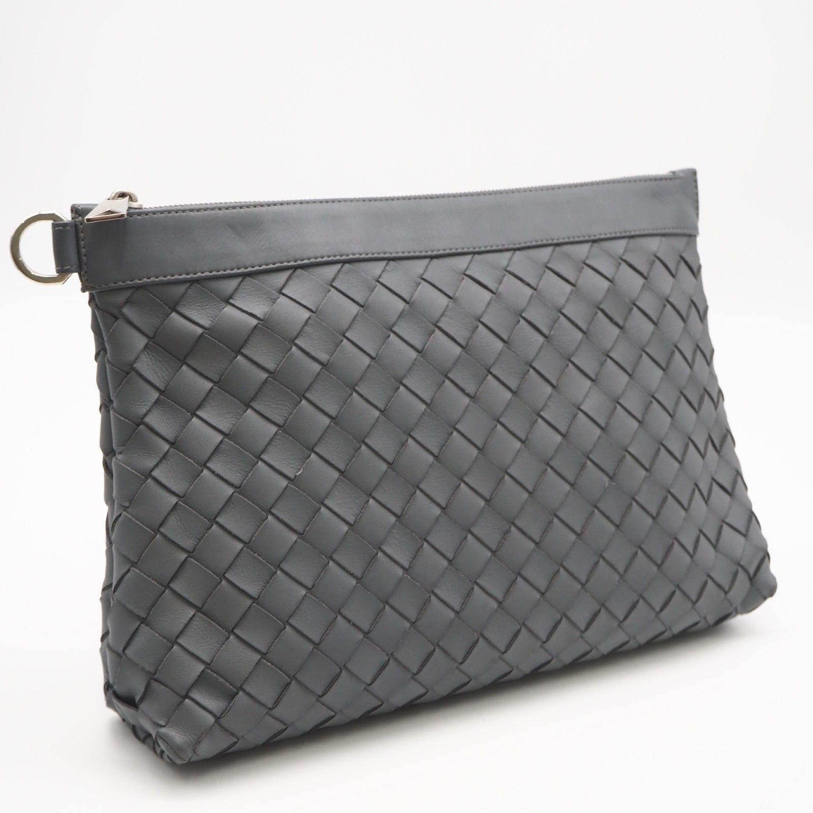 ★3日以内返品可★ 美品 BOTTEGAVENETA ボッテガヴェネタ イントレチャート中 レザー 二つ折り財布 749940 二つ折り財布 グレー ラムスキン メンズ 3日以内返品可 美品 BOTTEGAVENETA ボッテガヴェネタ イントレチャート