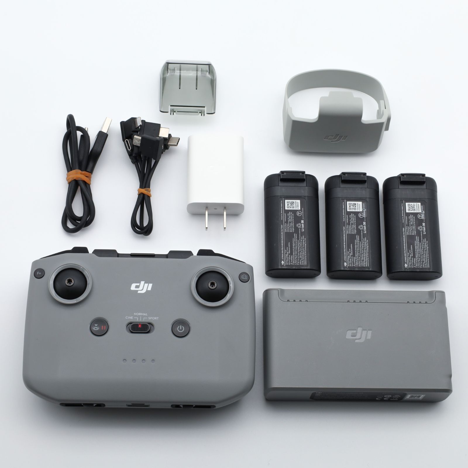 DJI DJI Mini 2 Fly More コンボ _GP00006960 - メルカリ