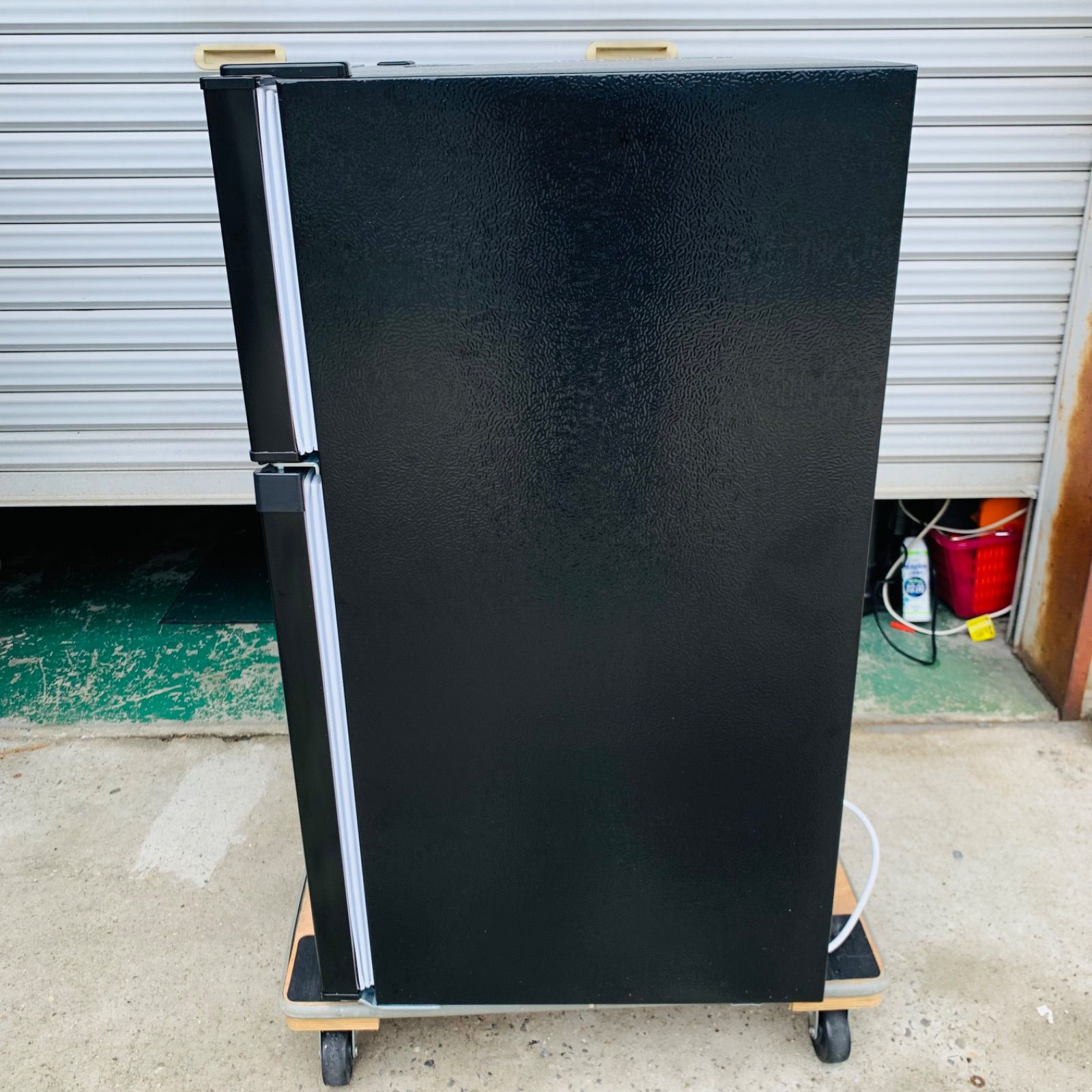 5r55. 美品 SAMKYO 95L 冷蔵庫 GU90 ブラック 2026年購入