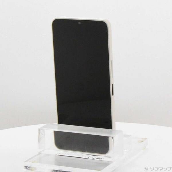 中古 AQUOS wish4 64GB ホワイト SH-52E docomo SIMフリー - メルカリ