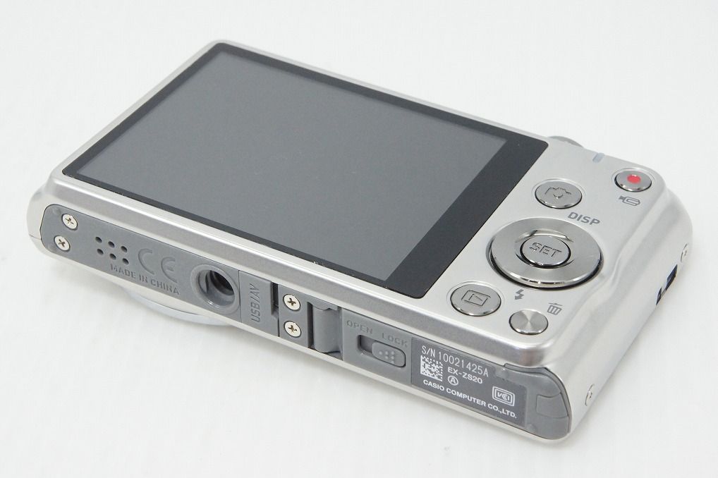 美品 CASIO カシオ EXILIM EX-ZS20 コンパクトデジタルカメラ シルバー