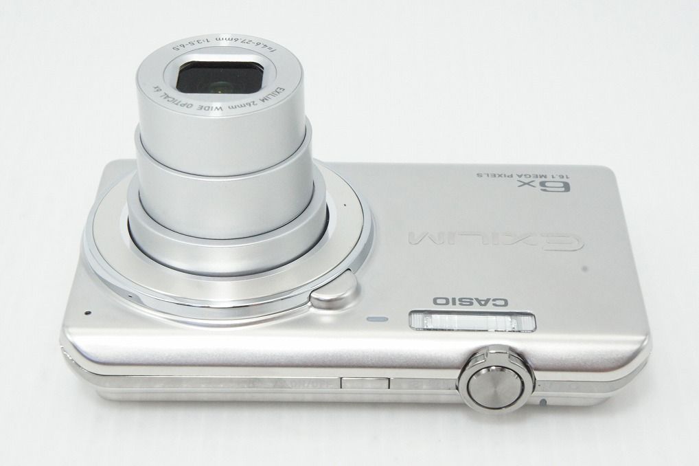美品 CASIO カシオ EXILIM EX-ZS20 コンパクトデジタルカメラ シルバー 美品 CASIO カシオ EXILIM EX-ZS20 コンパクトデジタルカメラ シルバー