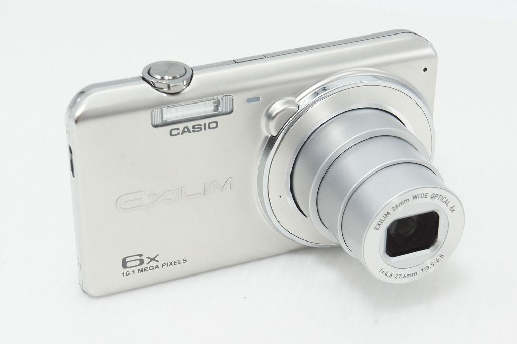 美品 CASIO カシオ EXILIM EX-ZS20 コンパクトデジタルカメラ シルバー