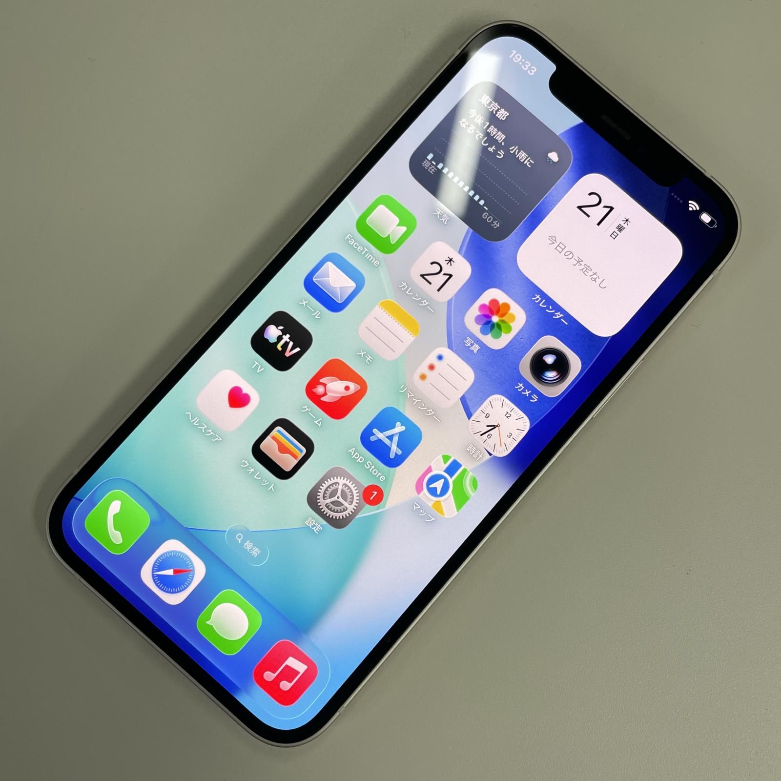 64GB ホワイト SIMフリー ややキズあり ⁄ アイフォン SIMフリー iPhone