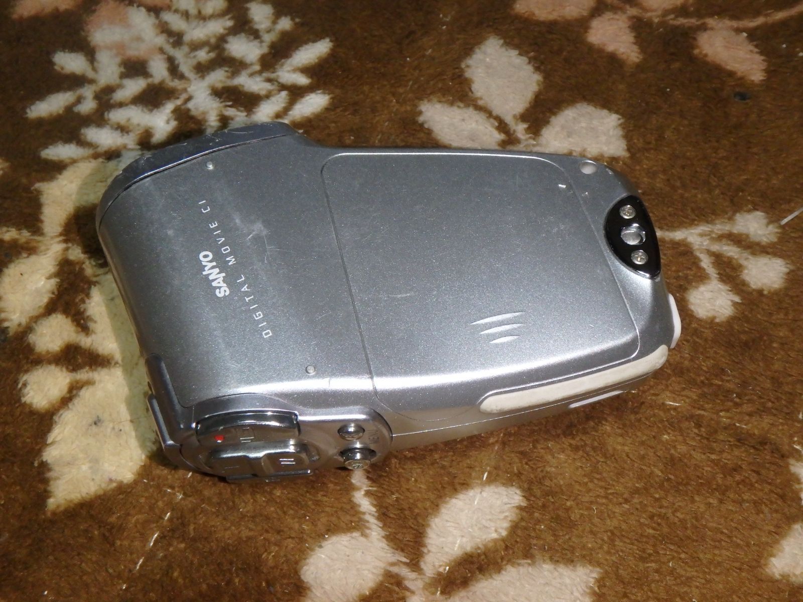 SANYO デジタルビデオカメラ DMX-C1 - メルカリ