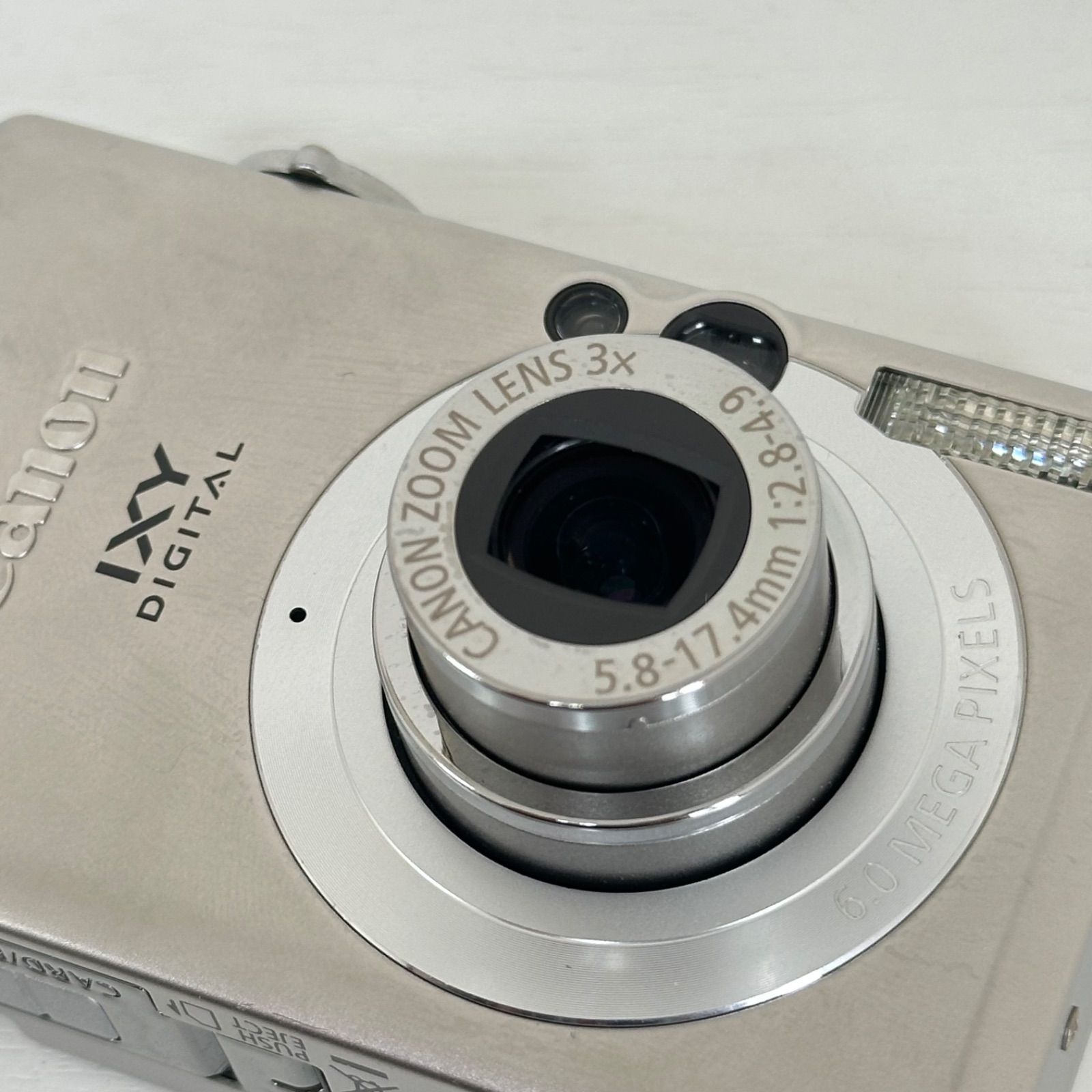 Canon IXY DIGITAL 70 本体 バッテリーチャージャー付 Canon IXY DIGITAL 70 本体 バッテリーチャージャー付