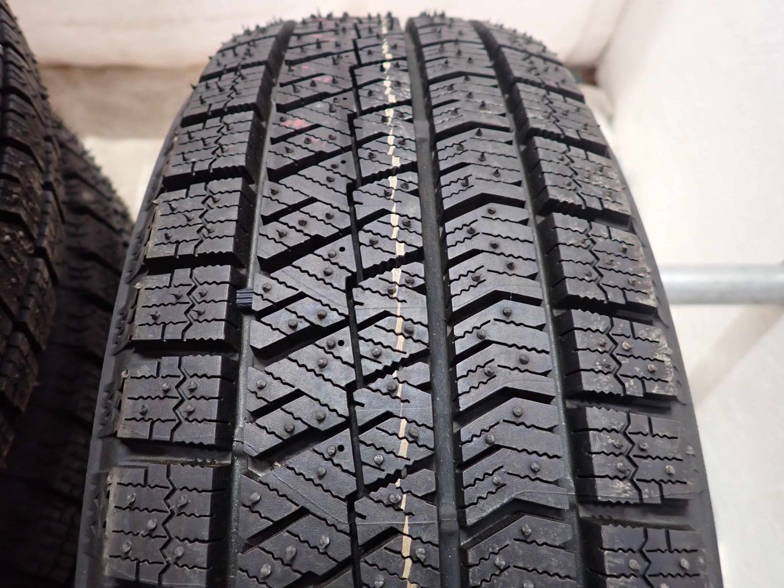 冬新品2022年製 4本SET 会社宛送料無料 165/55R15 75Q ブリヂストン