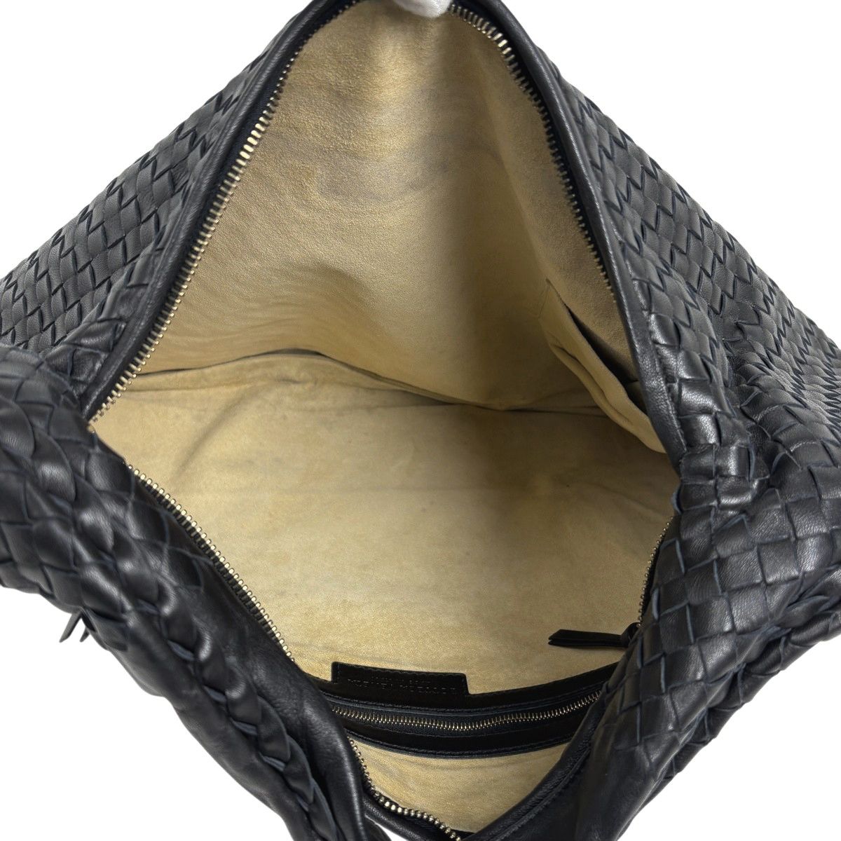 20セートゲーム ボッテガヴェネタ BOTTEGAVENETA イントレチャート ショルダーバッグ