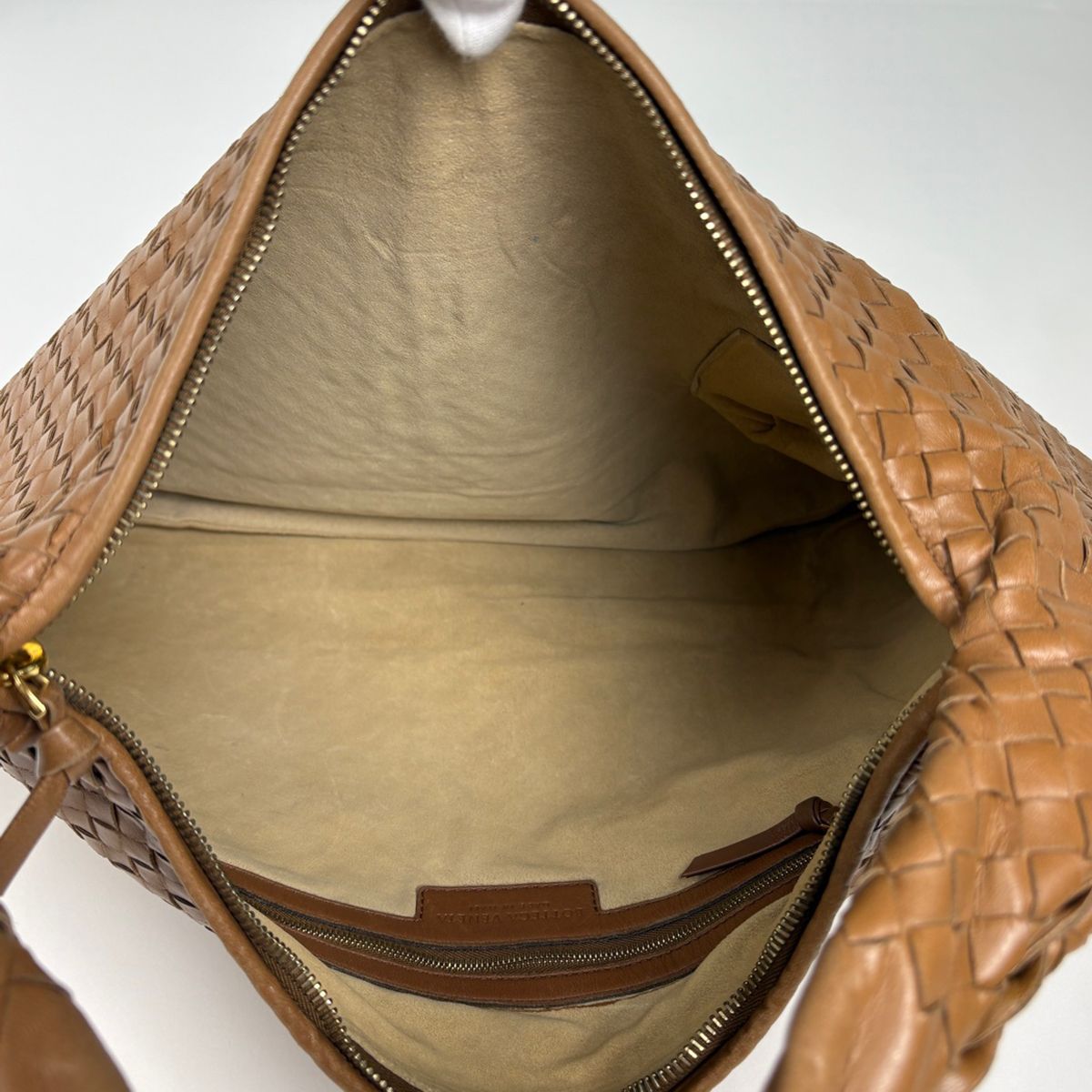 ボッテガヴェネタ BOTTEGAVENETA イントレチャート ショルダーバッグ 