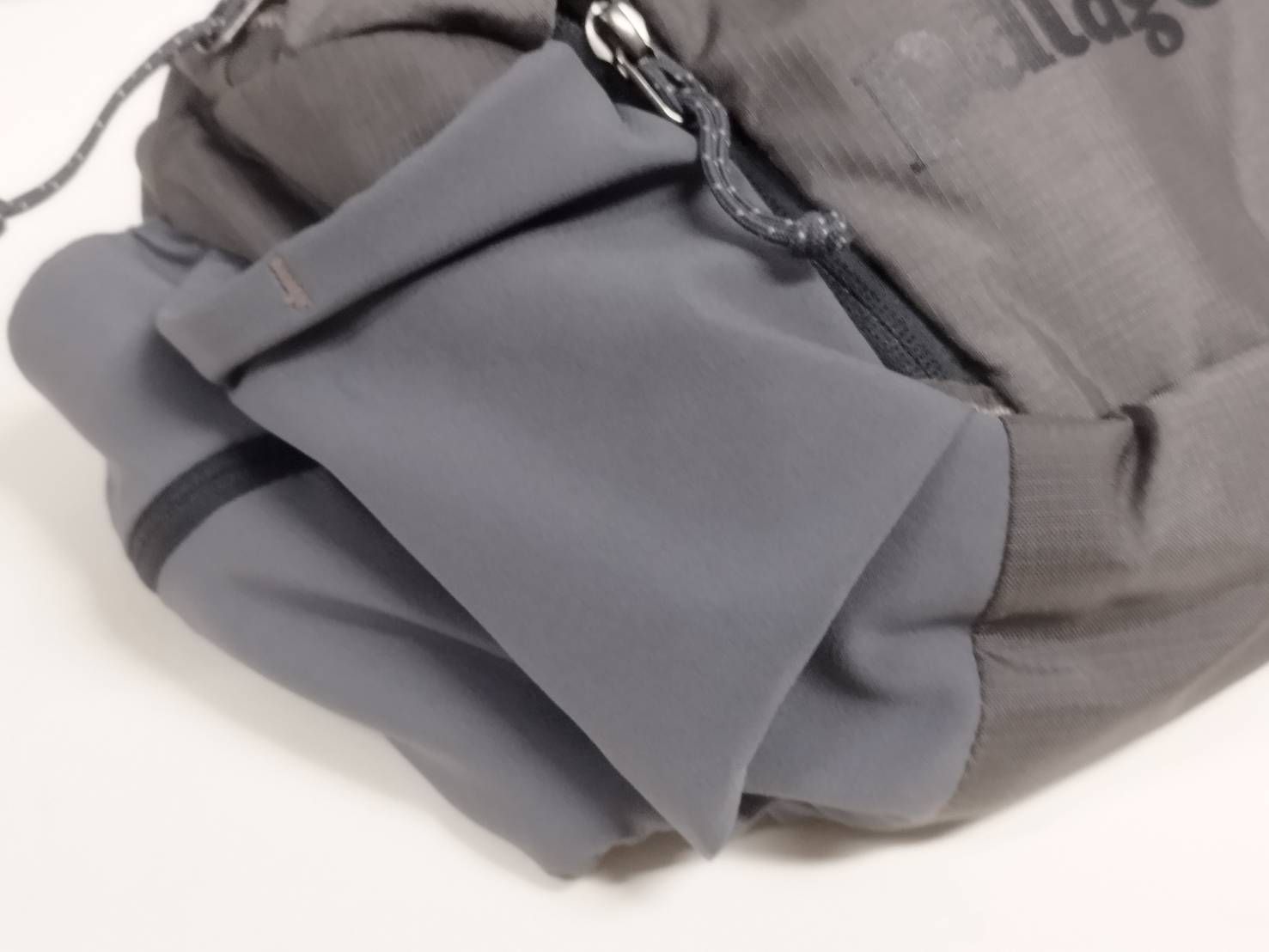 未使用】Patagonia パタゴニア ナイン トレイルズ ウエストパック 8L 