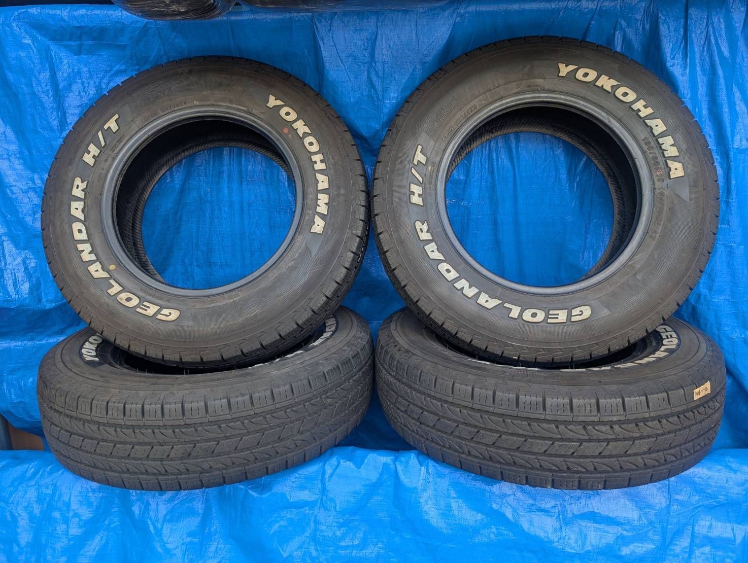 (1036) 人とは違うホワイトレター 195/80R15 107/105L LT YOKOHAMA GEOLANDAR H/T 2024年製 4本セット 中古品【北海道・沖縄は別途 法人宛で送料無料!一般・個人のお客様も大歓迎!(説明欄参照)】