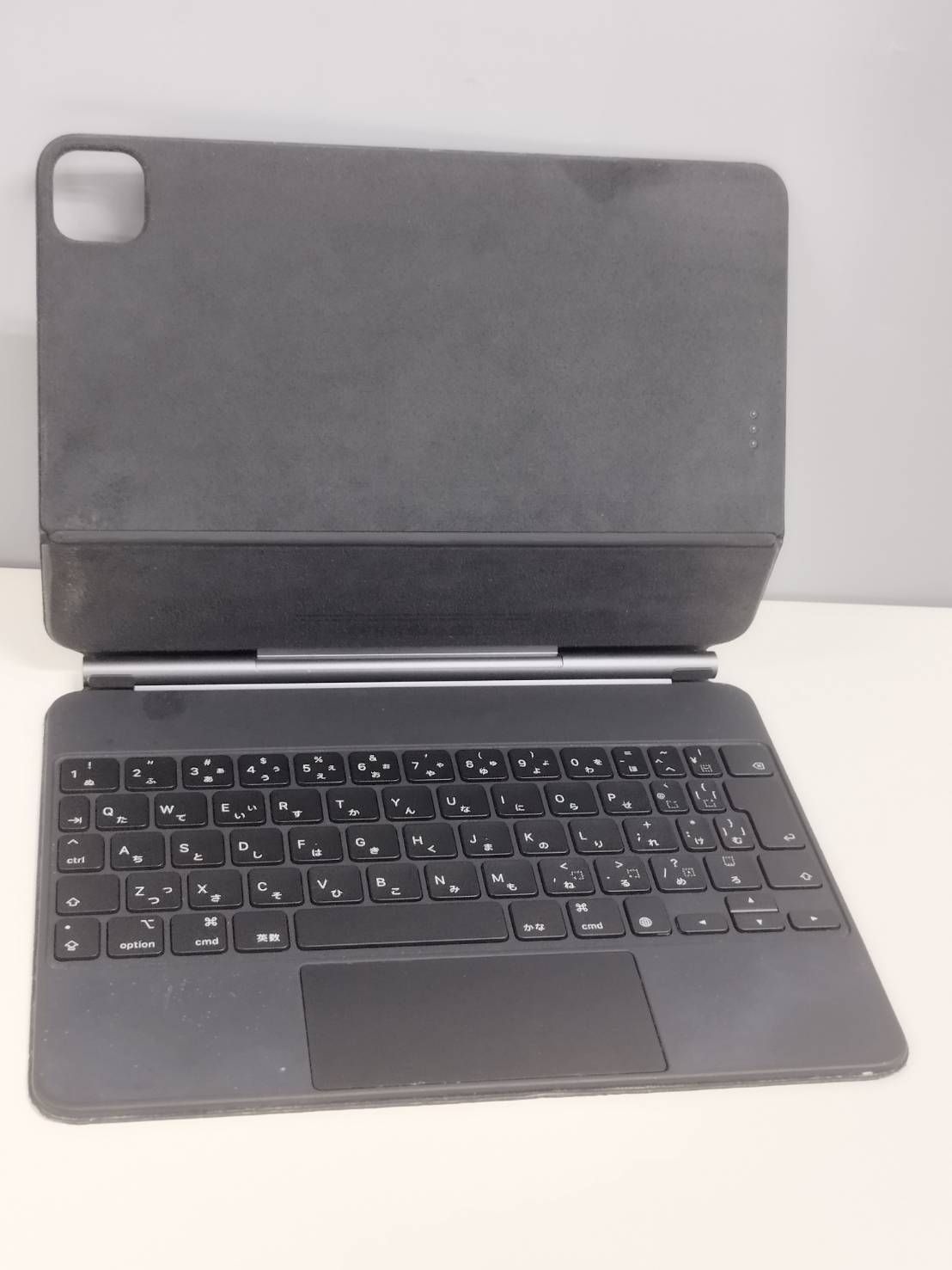 iPad Magic Keyboard/11インチ/A2261/日本語配列〈MXQT2J/A〉 6,860円