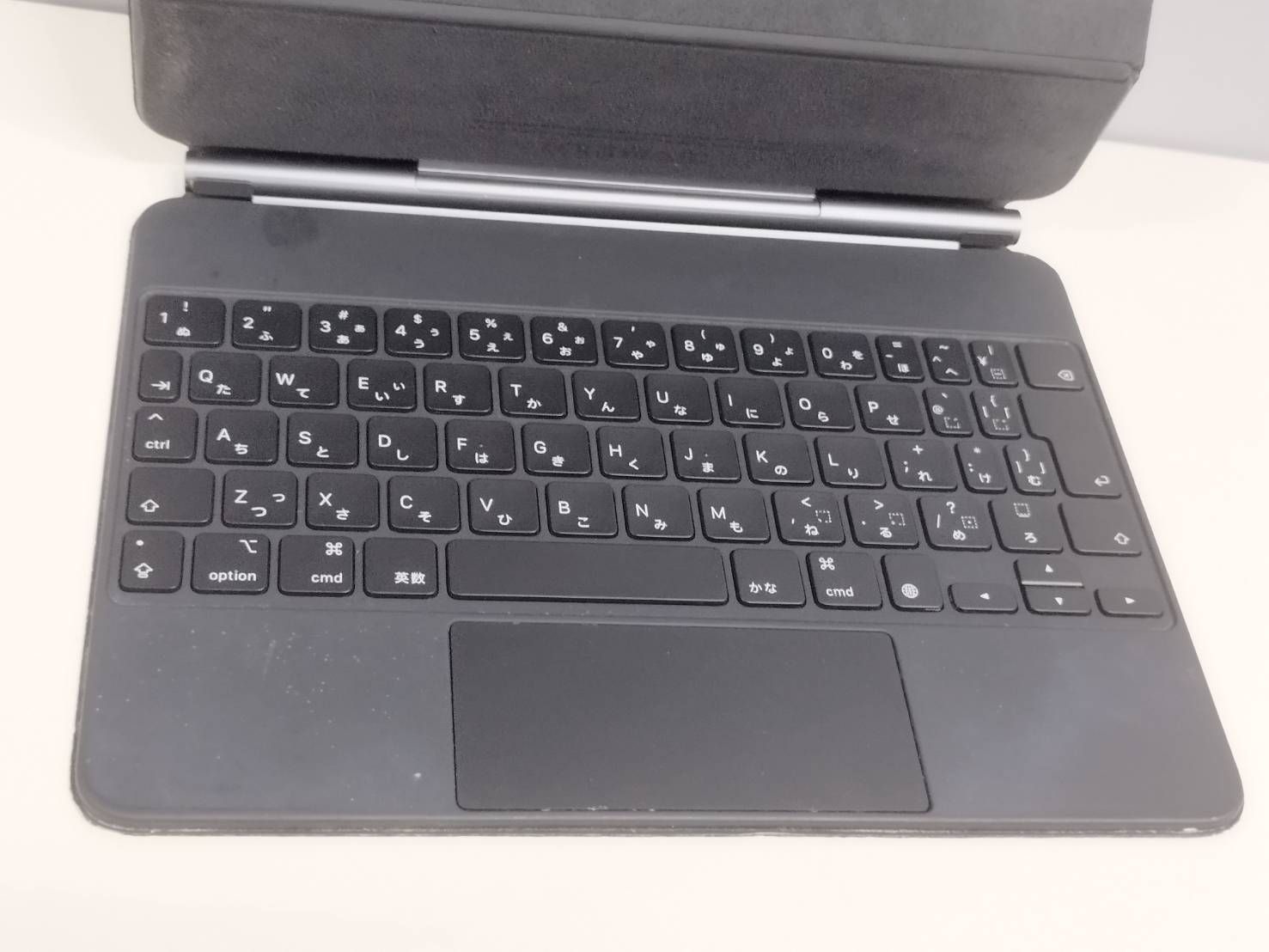iPad Magic Keyboard/11インチ/A2261/日本語配列〈MXQT2J/A〉 【公式通販】