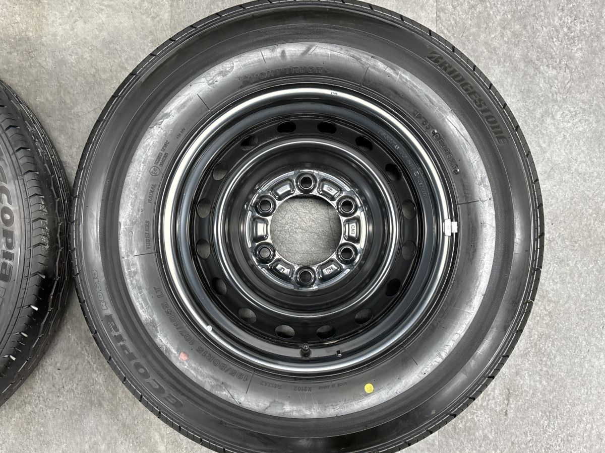 2025年製 超バリ溝 美品】トヨタ 200 ハイエース 純正 15in 6J +35