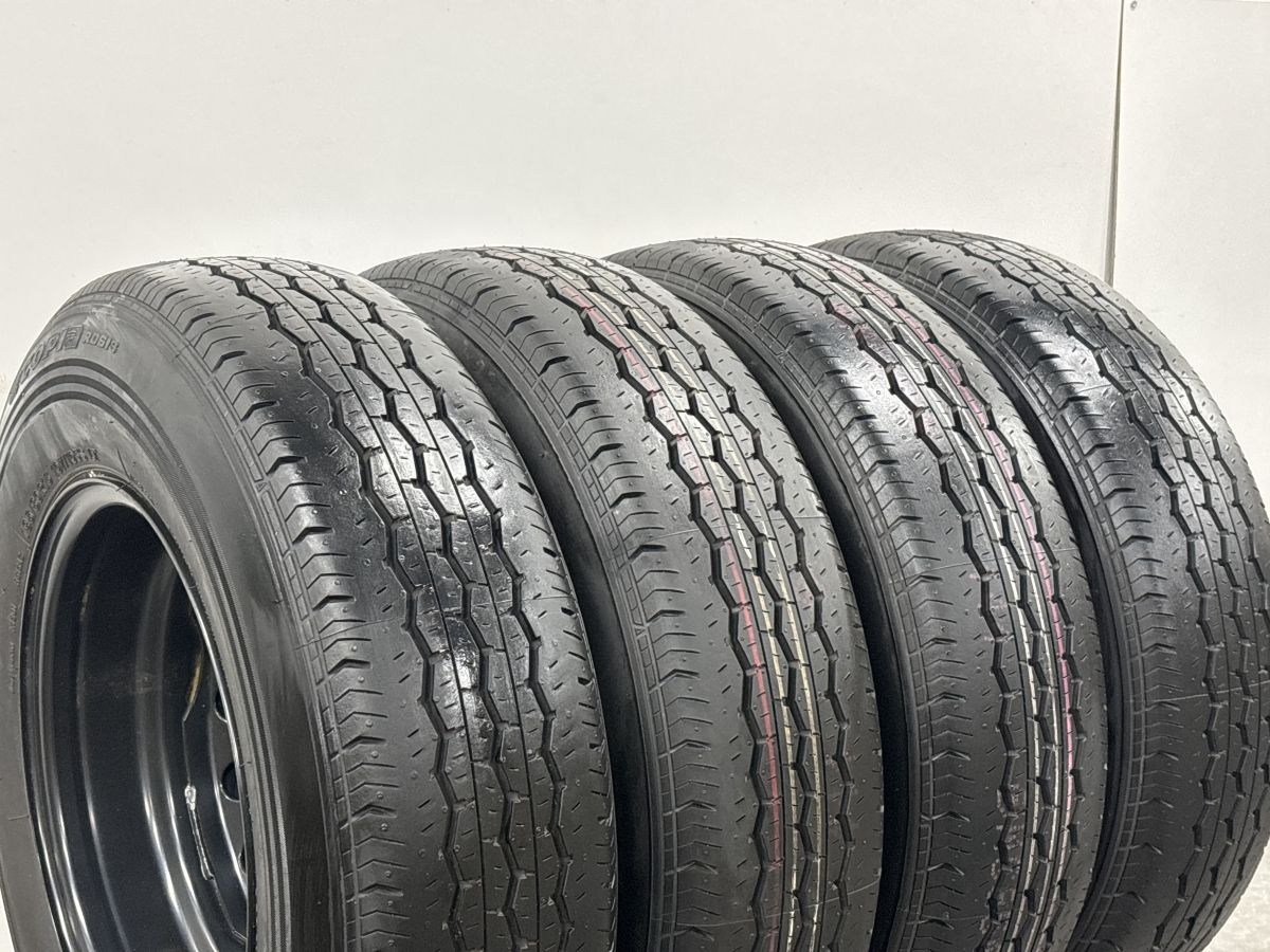 ☆バリバリ溝・ハイエースBRIDGESTONE新品キャップ付№７８ 2025年製 超バリ溝 美品】トヨタ 200 ハイエース 純正 15in 6J +35