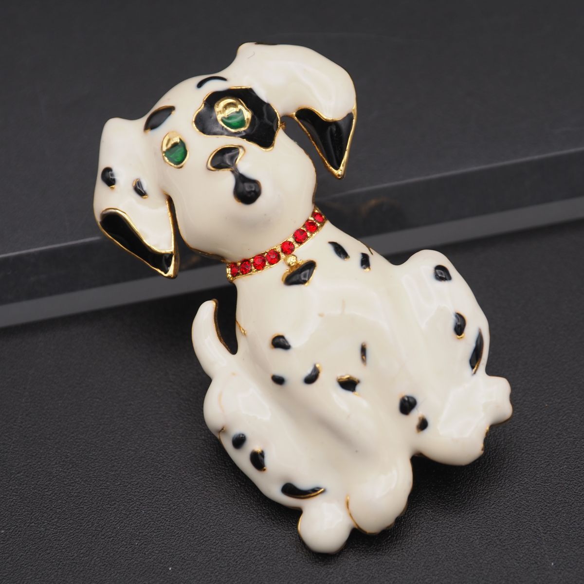 V365 ブローチ ダルメシアン 犬 ドッグ マルチカラー エナメル