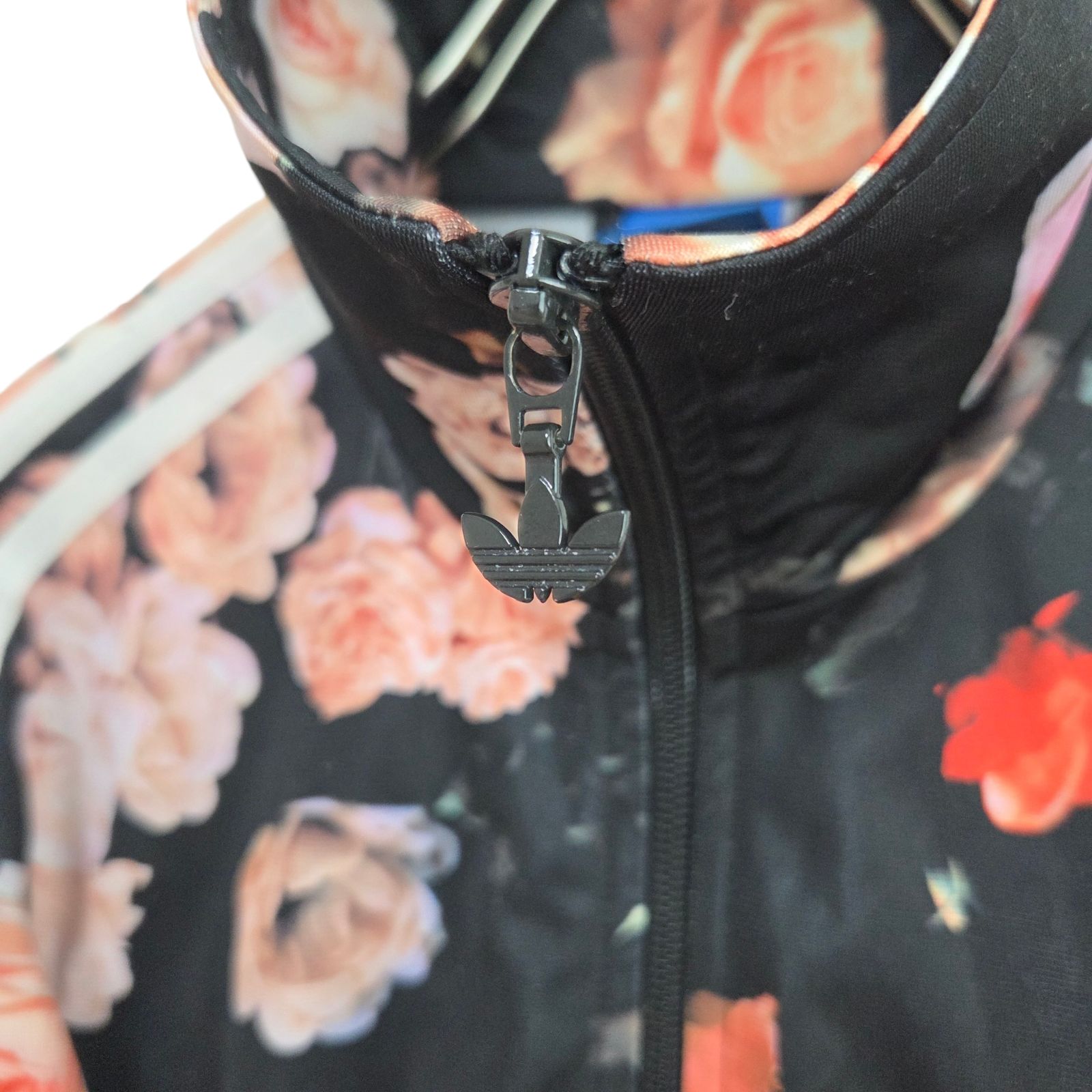 少数限定　オリジナルadidas ファイヤーバード トラックジャケット フラワー adidas Originals - ✨美品 アディダス トラックジャケット フラワー