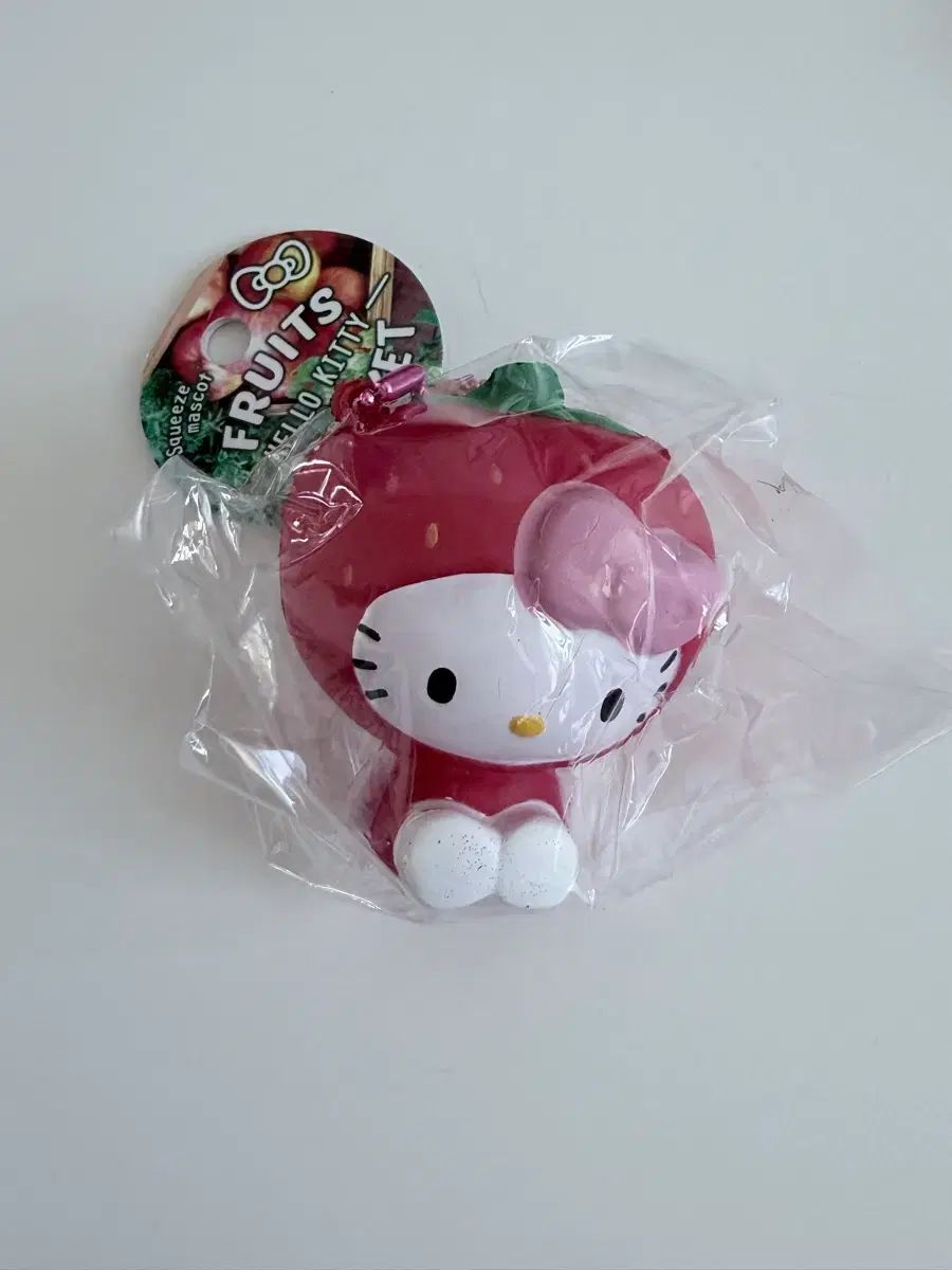 りんごハローキティ ぷにぷに キーホルダー-【楽ギフ_包装】