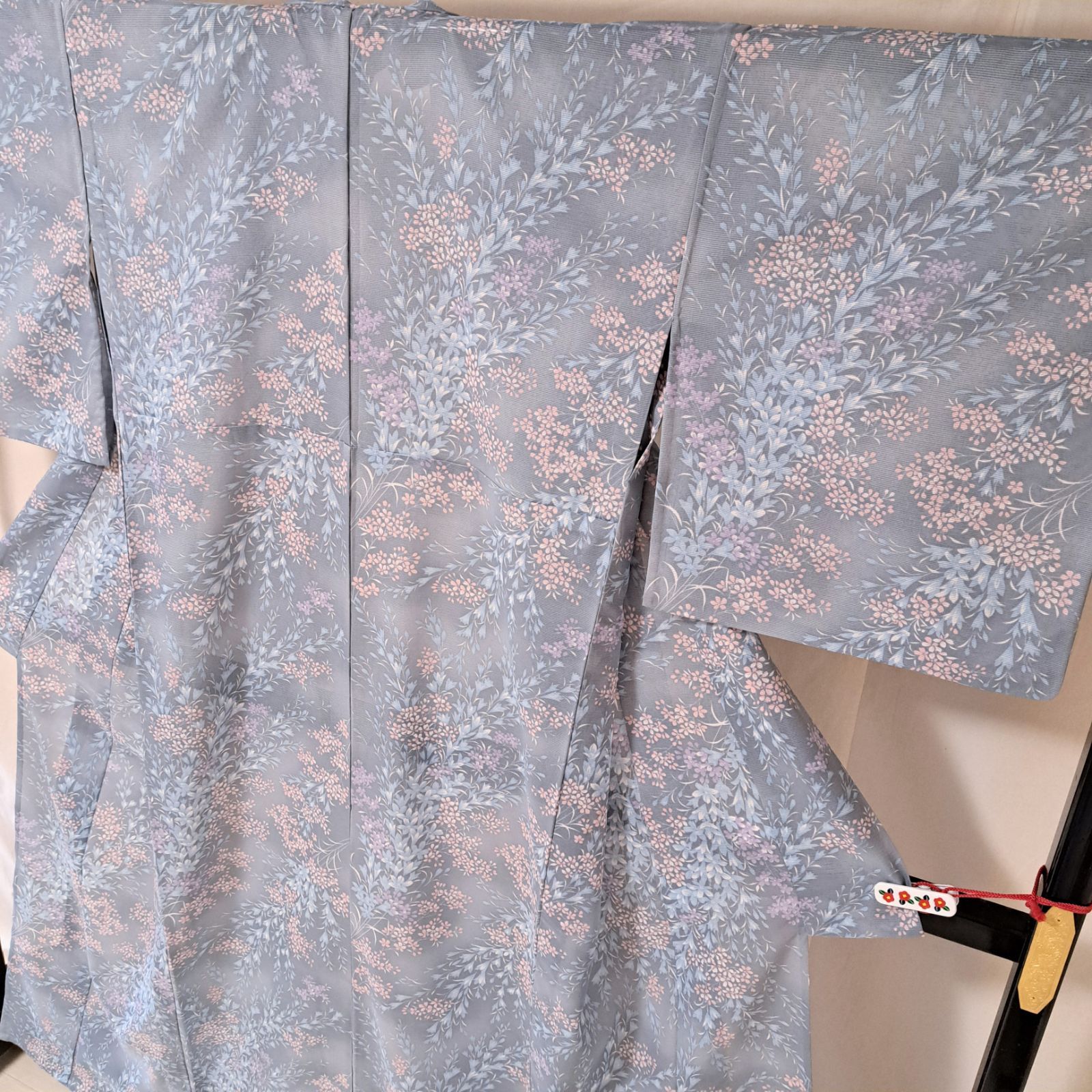 洗える夏着物・絽・小紋】 化繊 グレー 花柄 裄長 る22M05a - メルカリ