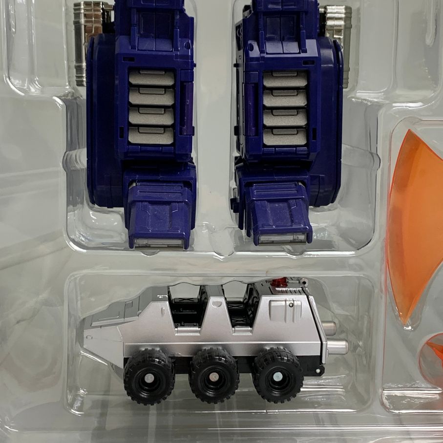 未開封　マスターピース　サイバトロン 中古品】 MP-10 コンボイ Ver.2.0 タカラトミー トランスフォーマー