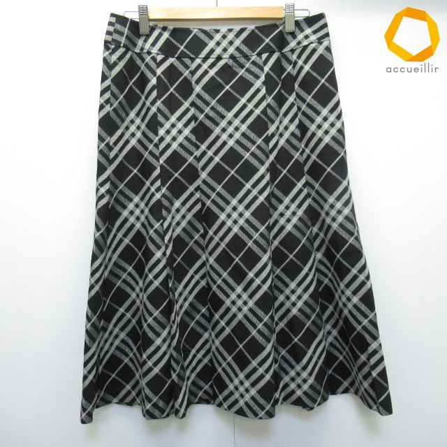 (新品)BURBERRY LONDON プリーツスカート 大きいサイズ46 大きいサイズ46 Burberry London バーバリー ロンドンスカート