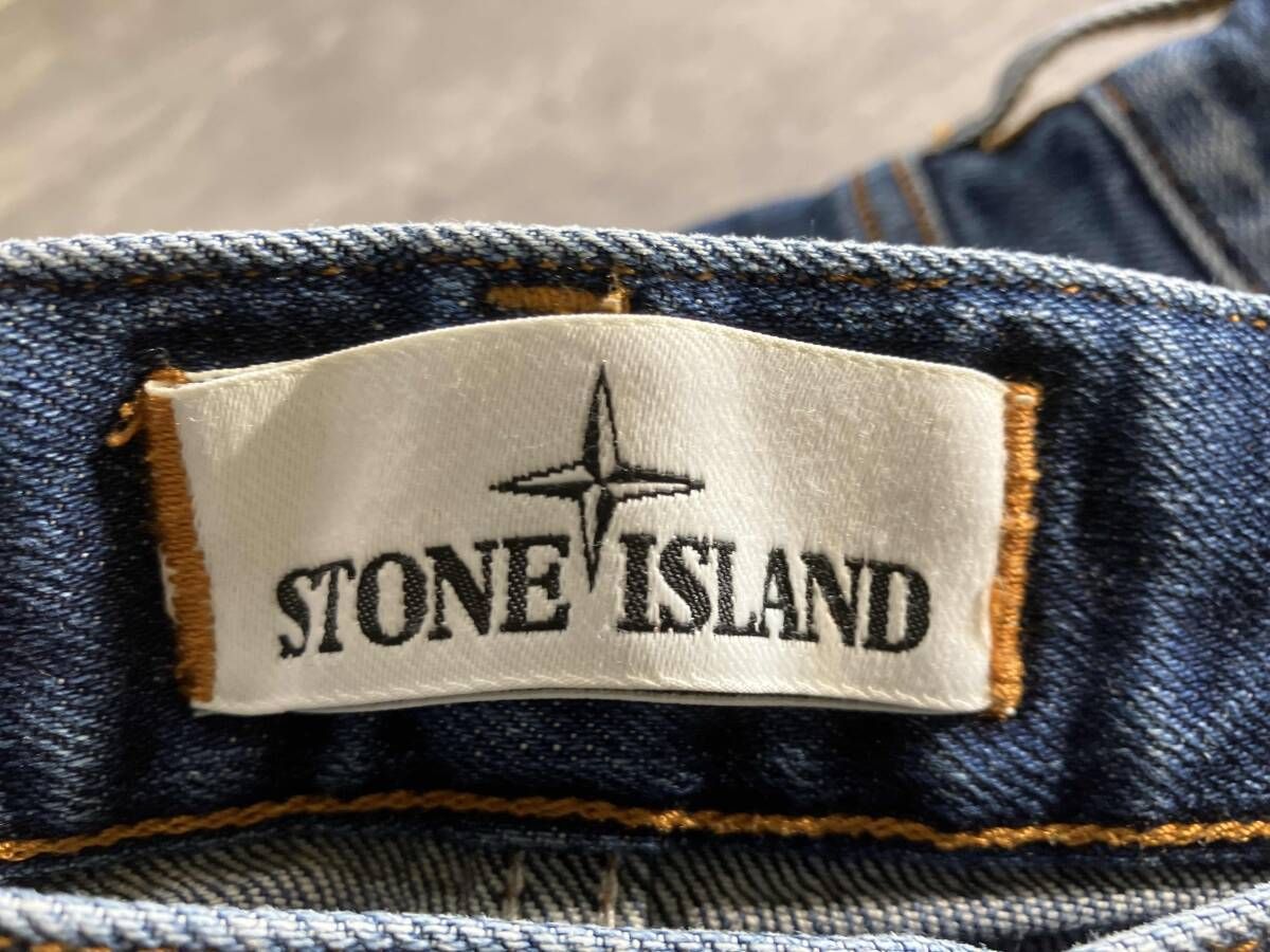 STONE ISLAND ジーンズ ワッペン蒸し 左膝ダメージインディゴブルーW30