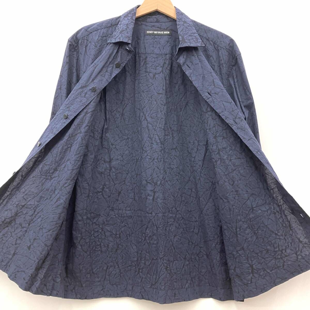 ISSEY MIYAKE MEN イッセイミヤケ ME51FJ121 長袖シャツ ネイビー