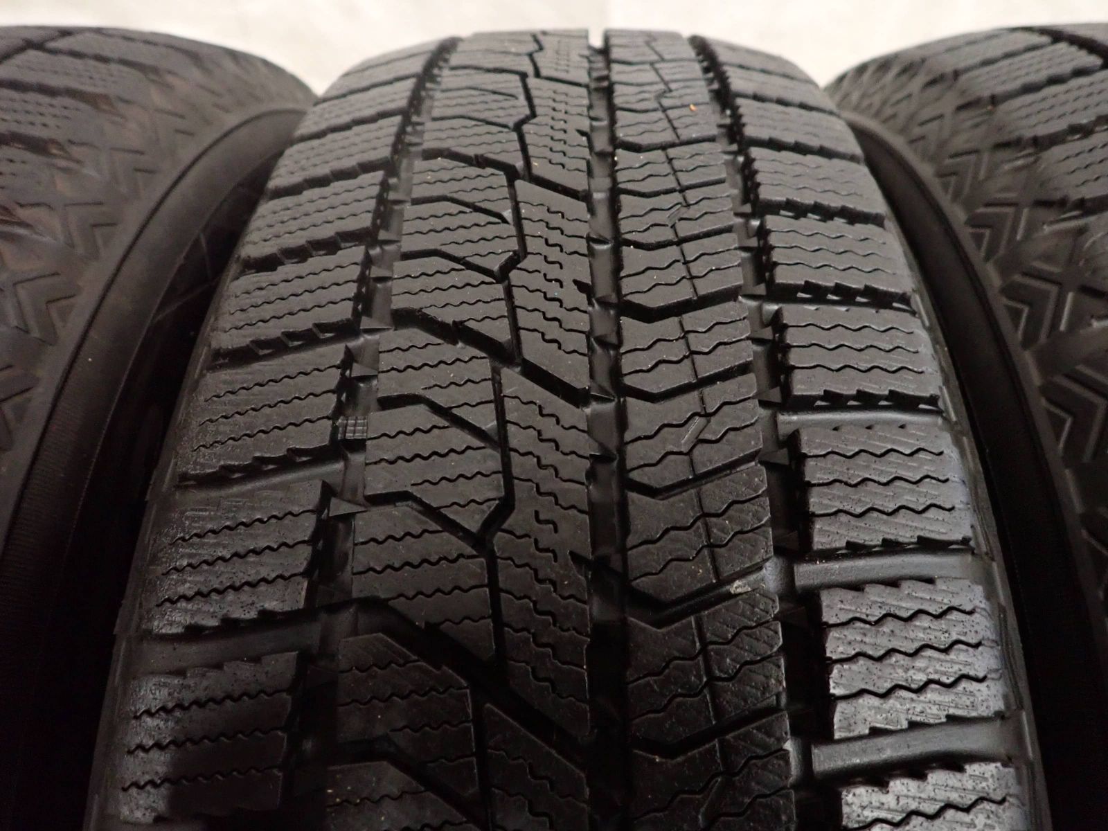 冬4本SET 会社宛送料無料 175/65R15 84Q トーヨー オブザーブ GIZ2 冬4本SET 会社宛送料無料 175/65R15 84Q トーヨー オブザーブ GIZ2