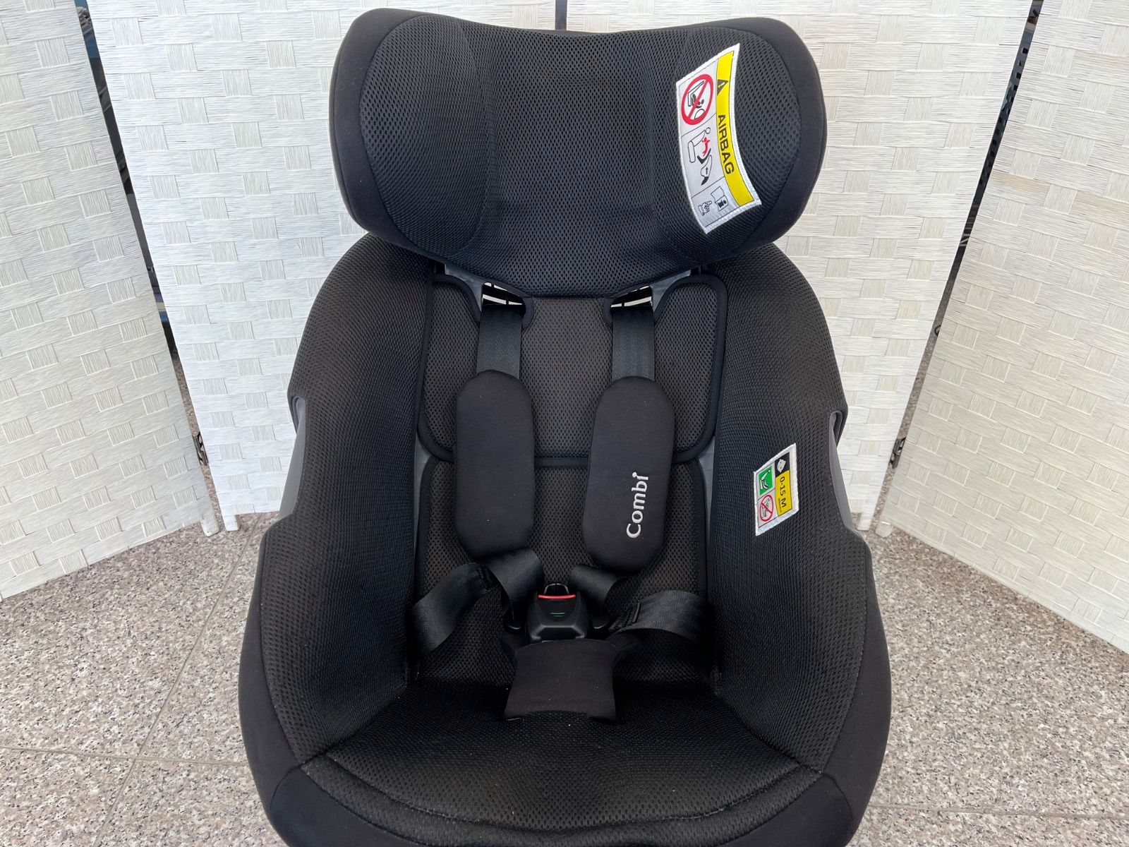 ☆美品 Combi コンビ THE S CG-TRL チャイルドシート 回転式 エッグ