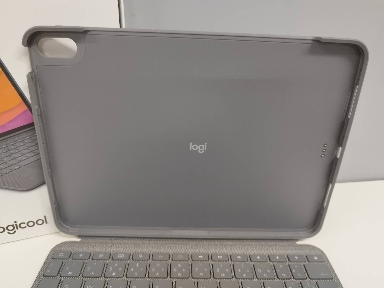 箱無し】ロジクールCombo Touch iK1095GRA COMBO ロジクール iPad