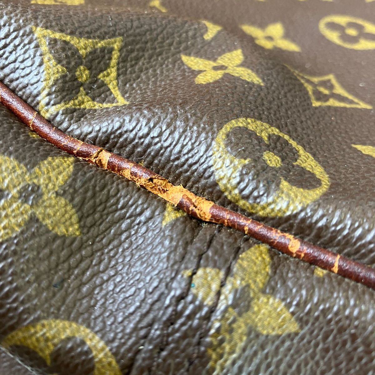 LOUIS VUITTON ルイヴィトン ハンドバッグ ドーヴィル モノグラム 