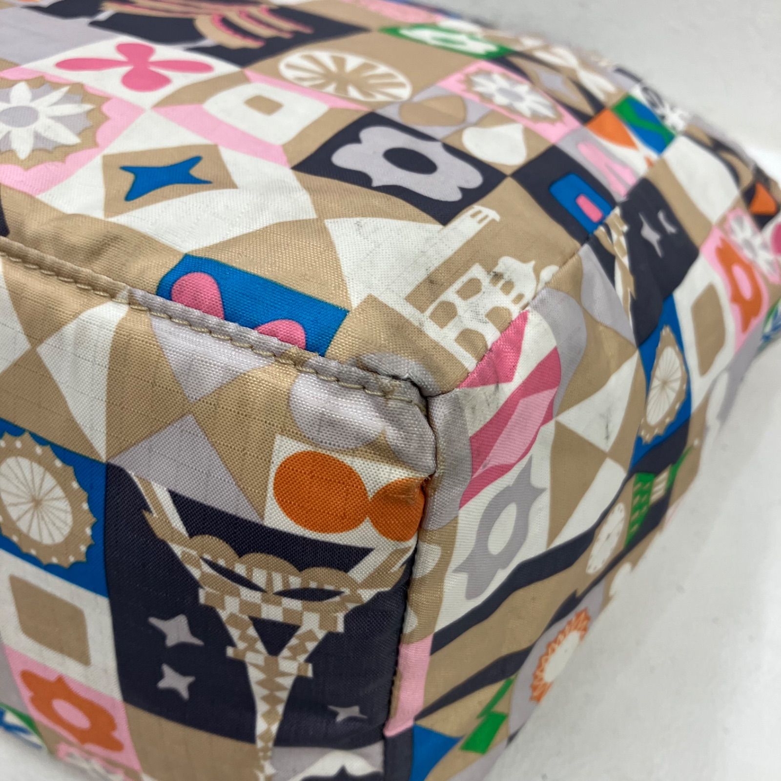 3330 LeSportsac レスポートサック イッツアスモールワールド Disney