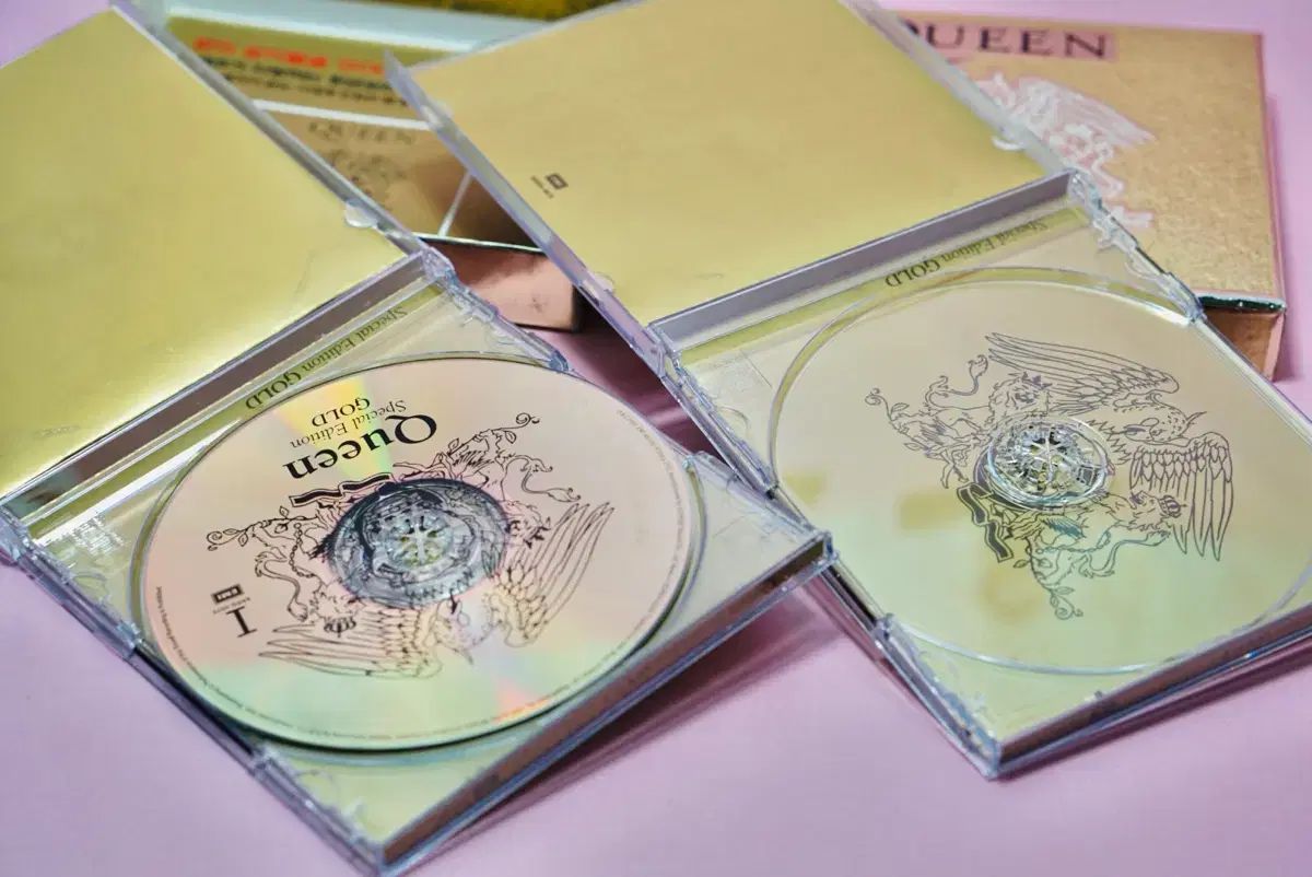 QUEEN Special Edition Gold CD cd ディスク 1 のみ あり - メルカリ