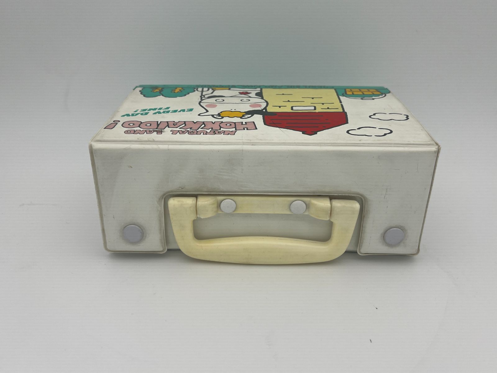 値下げしました　昭和レトロ　NHK テープリールケース　9個セット NHK みんなのうた おかさんといっしょ 他 カセットテープ まとめ9巻