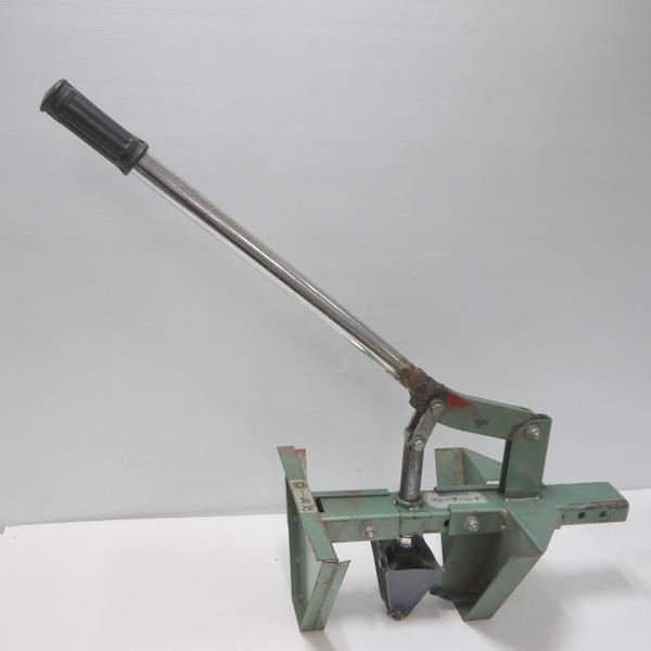 盛光 スピードパンチ 藤崎式折版穴明機 板金工具 折板機器 ガチャシリーズ 屋根用薄板板金機械類 樋穴 ★DT332