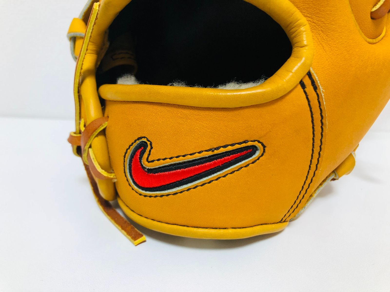 ロゴタグ付き NIKE ナイキ DIAMOND PRO J 1125J 軟式 内野手用