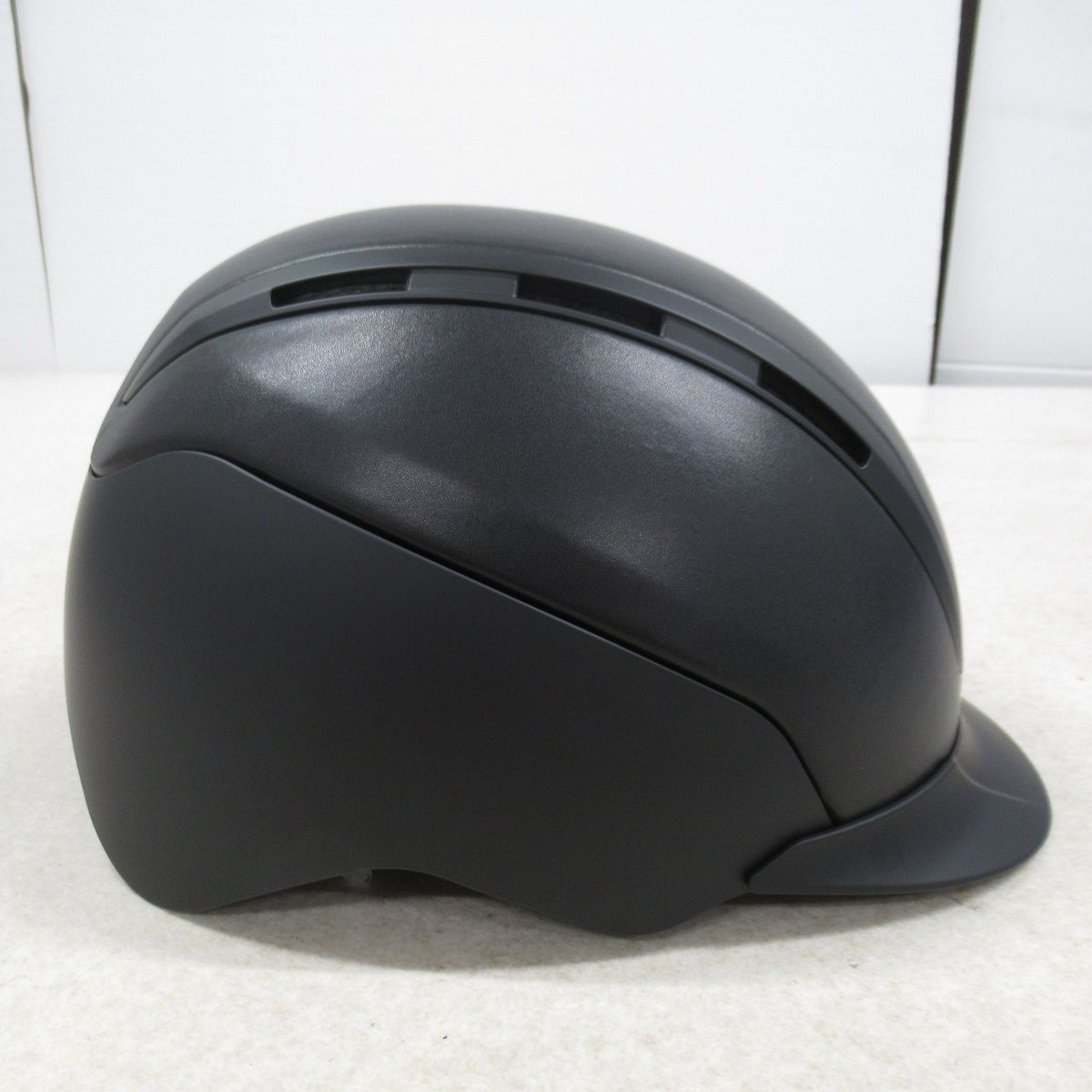 未使用 LA VALCHE ラヴァルシェ リンディ ヘルメット サイズM (55-59cm