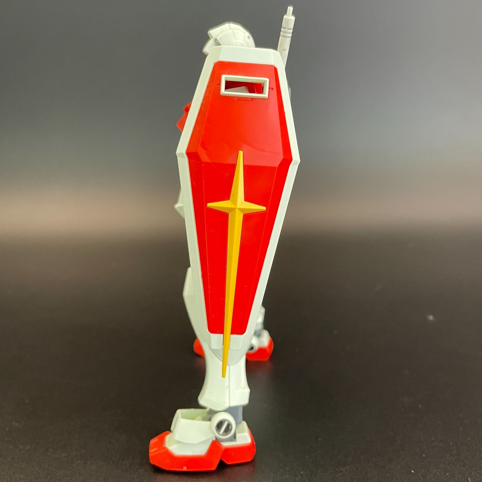 ガンプラ【ジャンク品/汚れ、キズ、ほこり酷い、破損、状態悪い】 HGBF ガンプラ【ジャンク品/汚れ、キズ、ほこり酷い、破損、状態悪い】 HGBF