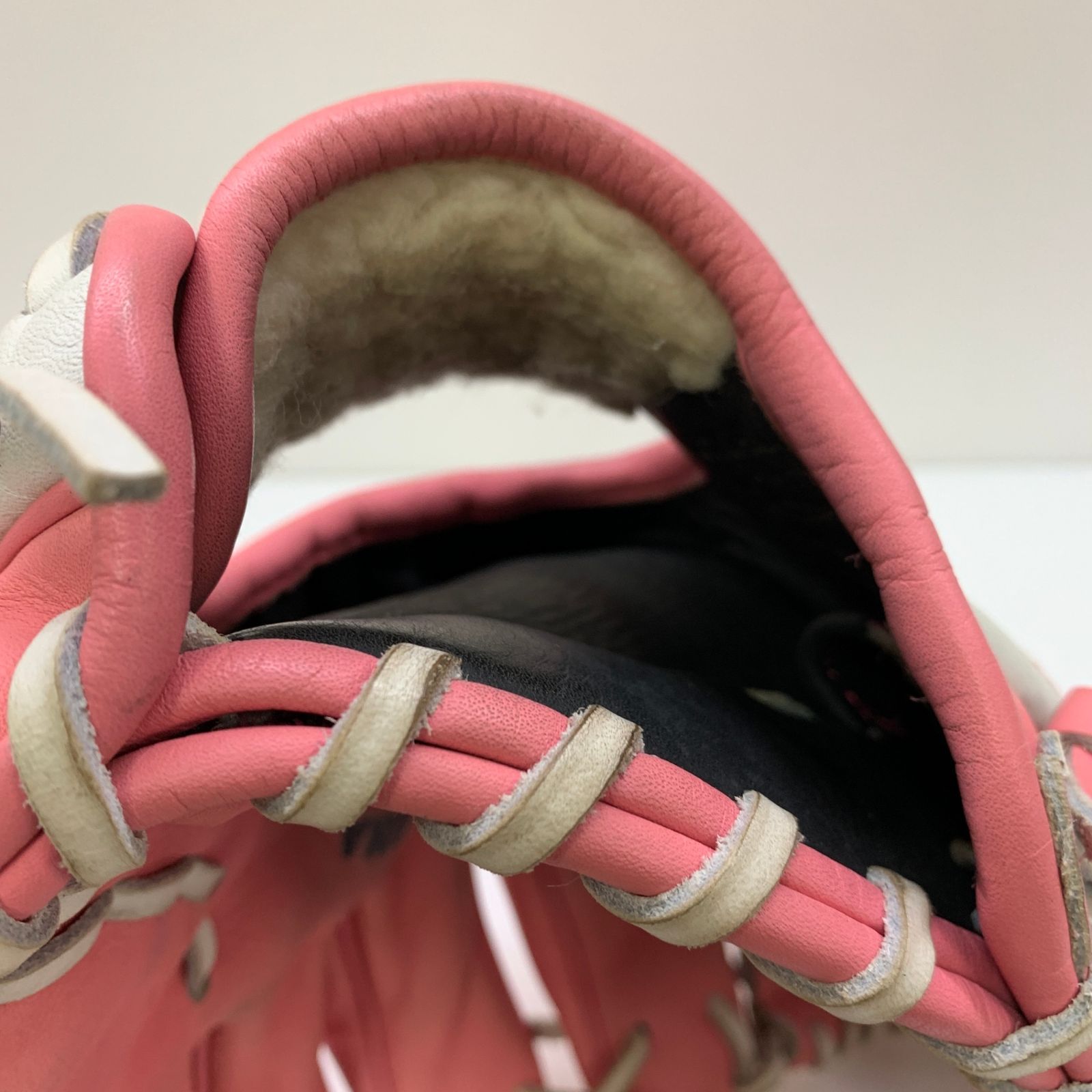 ウィルソン Wilson RGTKHL 軟式 大人 一般 オールラウンド グローブ グラブ 右投げ  中古品  野球 8701 ウィルソン Wilson RGTKHL 軟式 大人 一般 オールラウンド グローブ