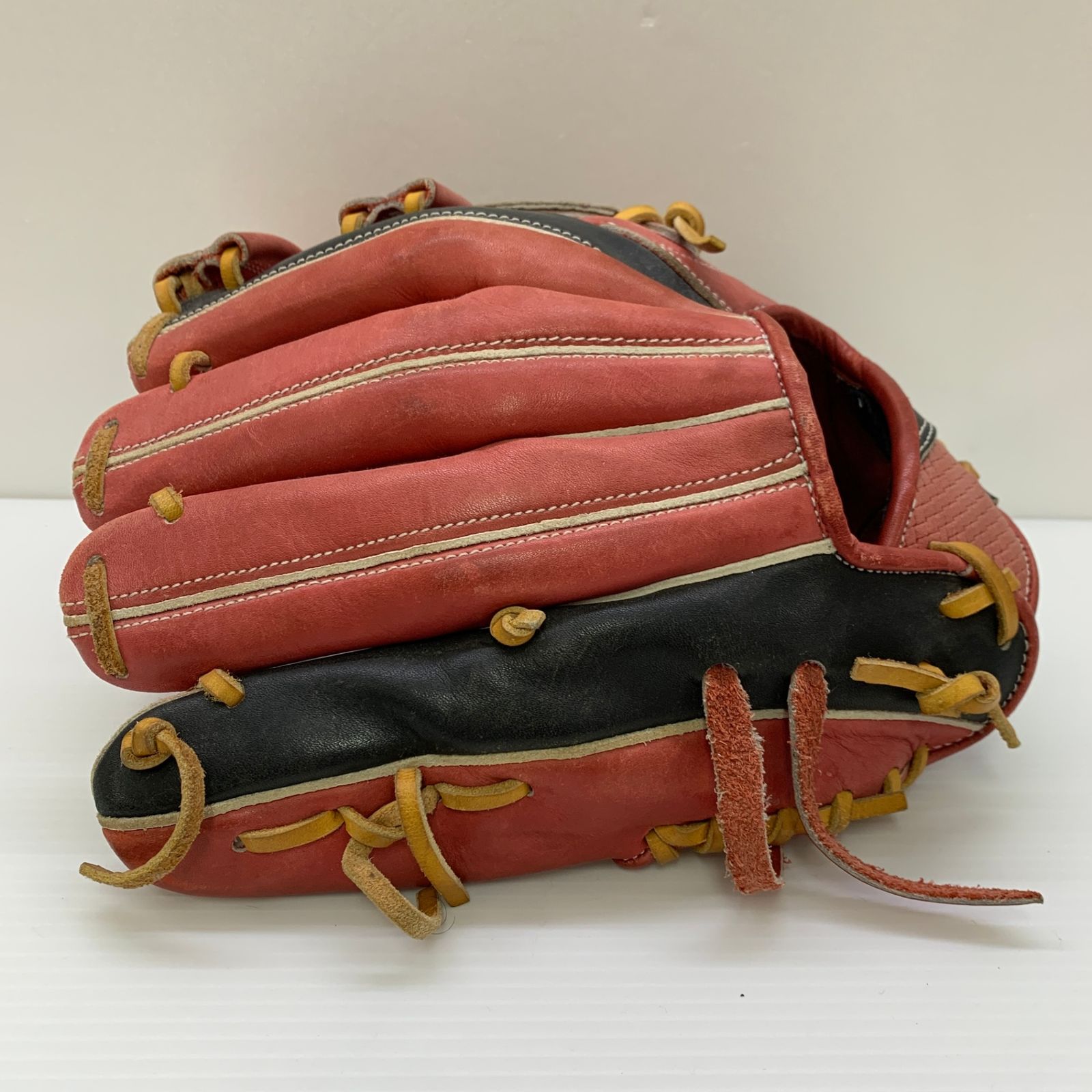 ハイゴールド HI-GOLD プロフェッショナル 硬式 大人 一般 内野手用