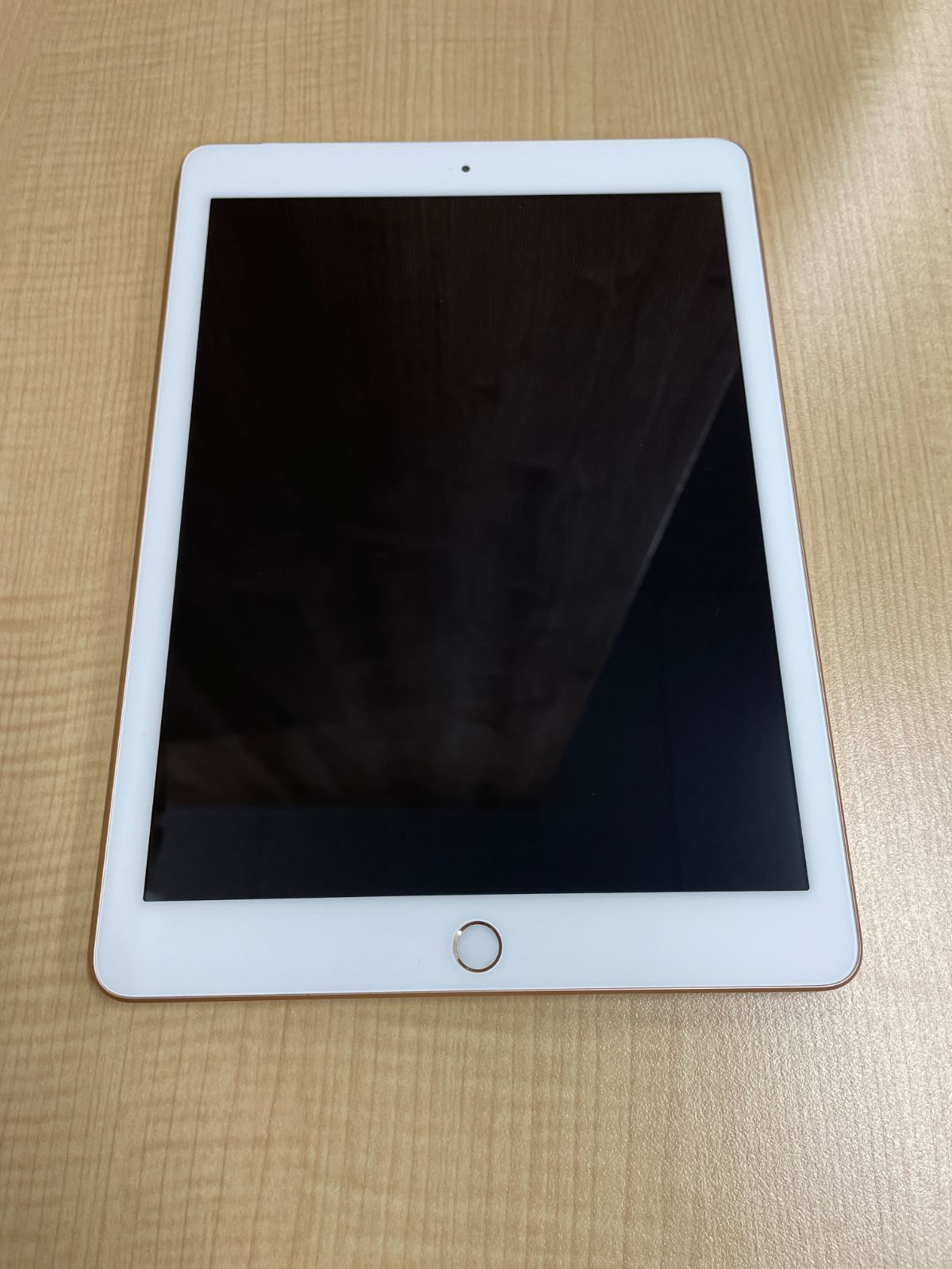 iPad 第6世代 32GB ゴールド SIMフリー - メルカリ