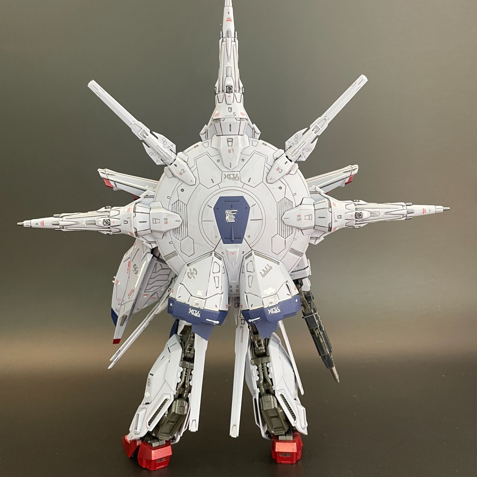 ガンプラ 【中古品/塗装、汚れ、キズ】 MG 1/100 プロヴィデンス