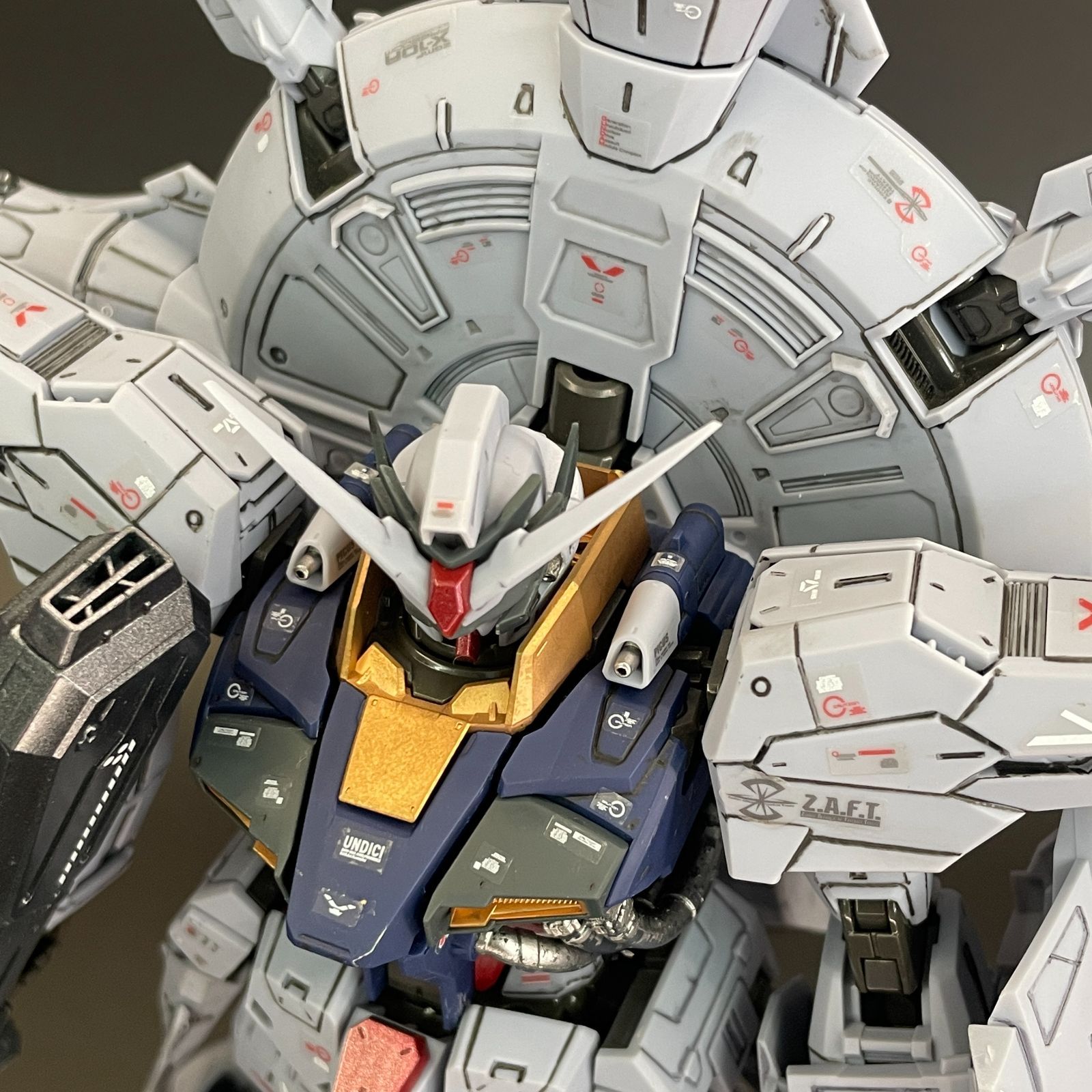 ガンプラ 【中古品/塗装、汚れ、キズ】 MG 1/100 プロヴィデンス