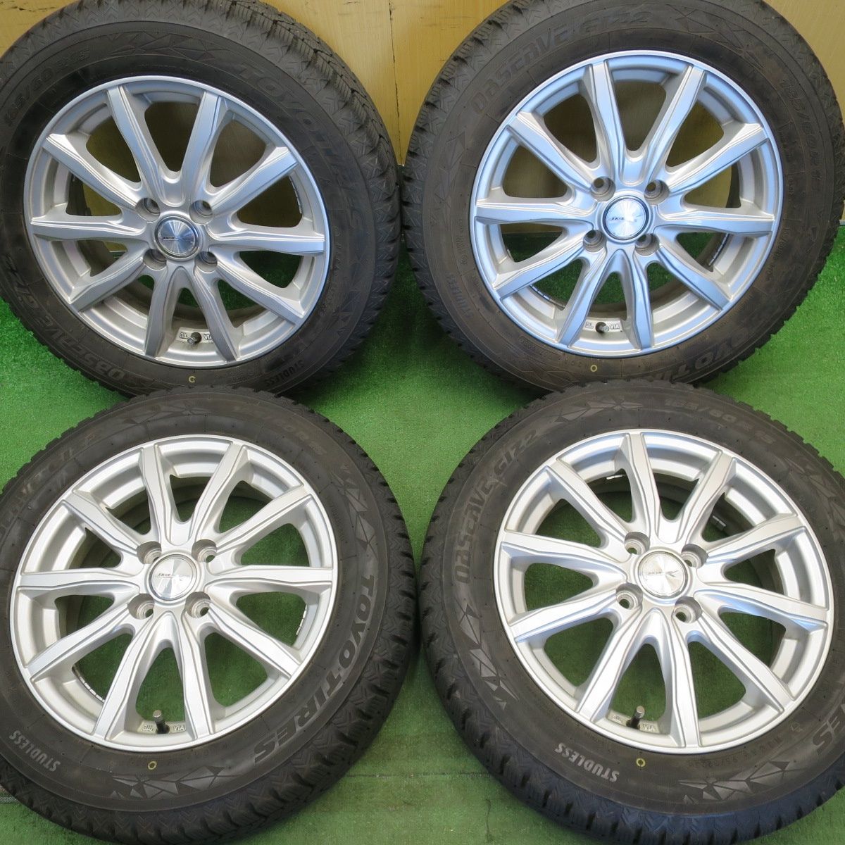 バリ溝！23年！9分☆スタッドレス 185/60R15 トーヨー オブザーブ GIZ2