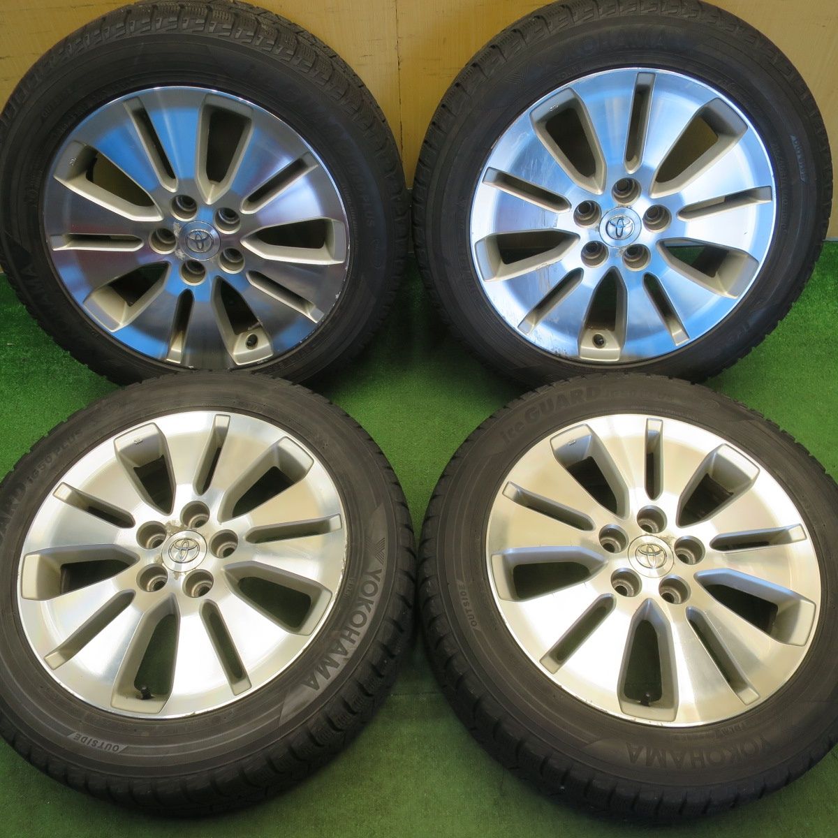 バリ山バリ溝深溝アルファード　ヴェルファイア　スタッドレス235/50R18 5穴　WEDS バリ溝！8.5分☆トヨタ 10系 アルファード ヴェルファイア 純正 215