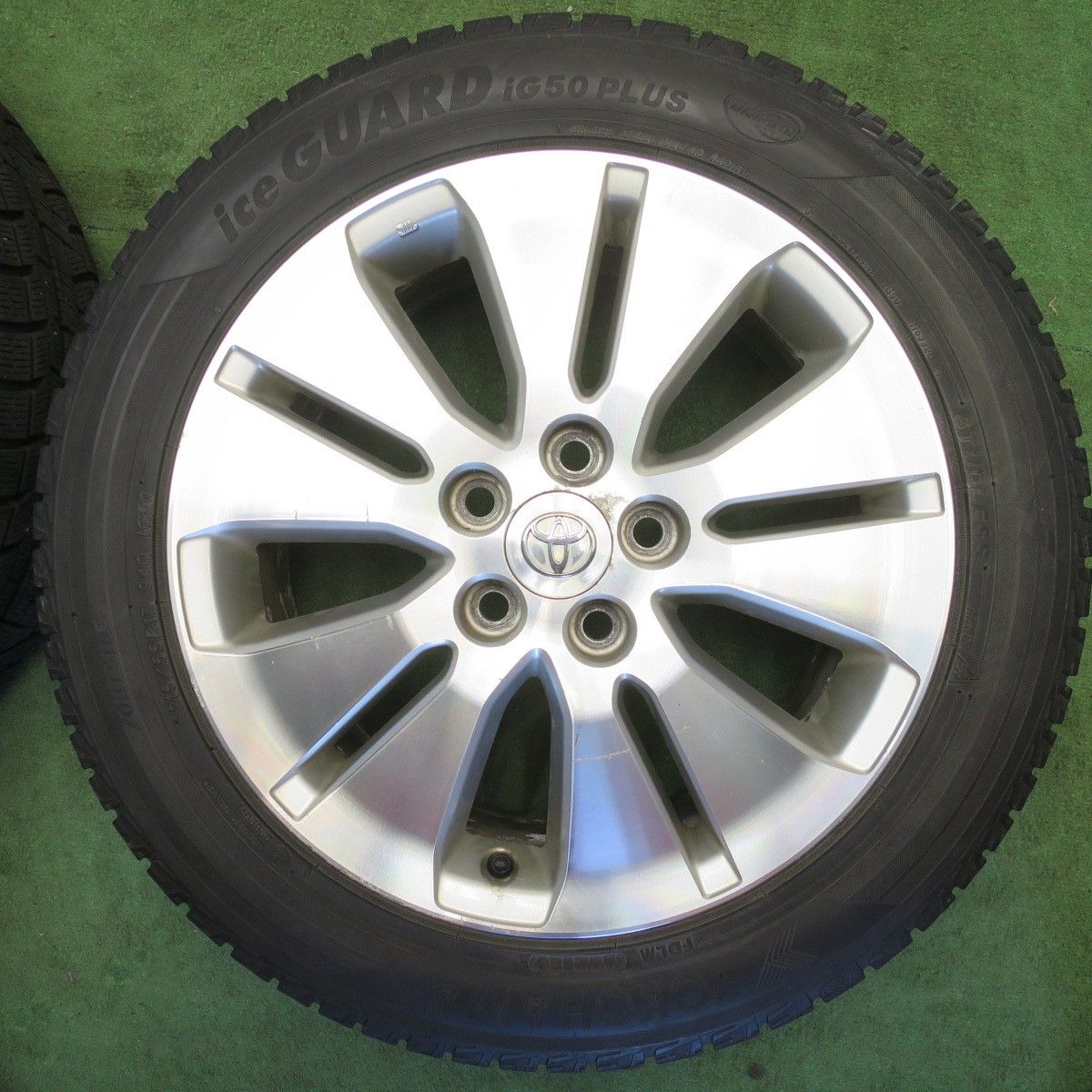 バリ溝！8.5分☆トヨタ 10系 アルファード ヴェルファイア 純正 215
