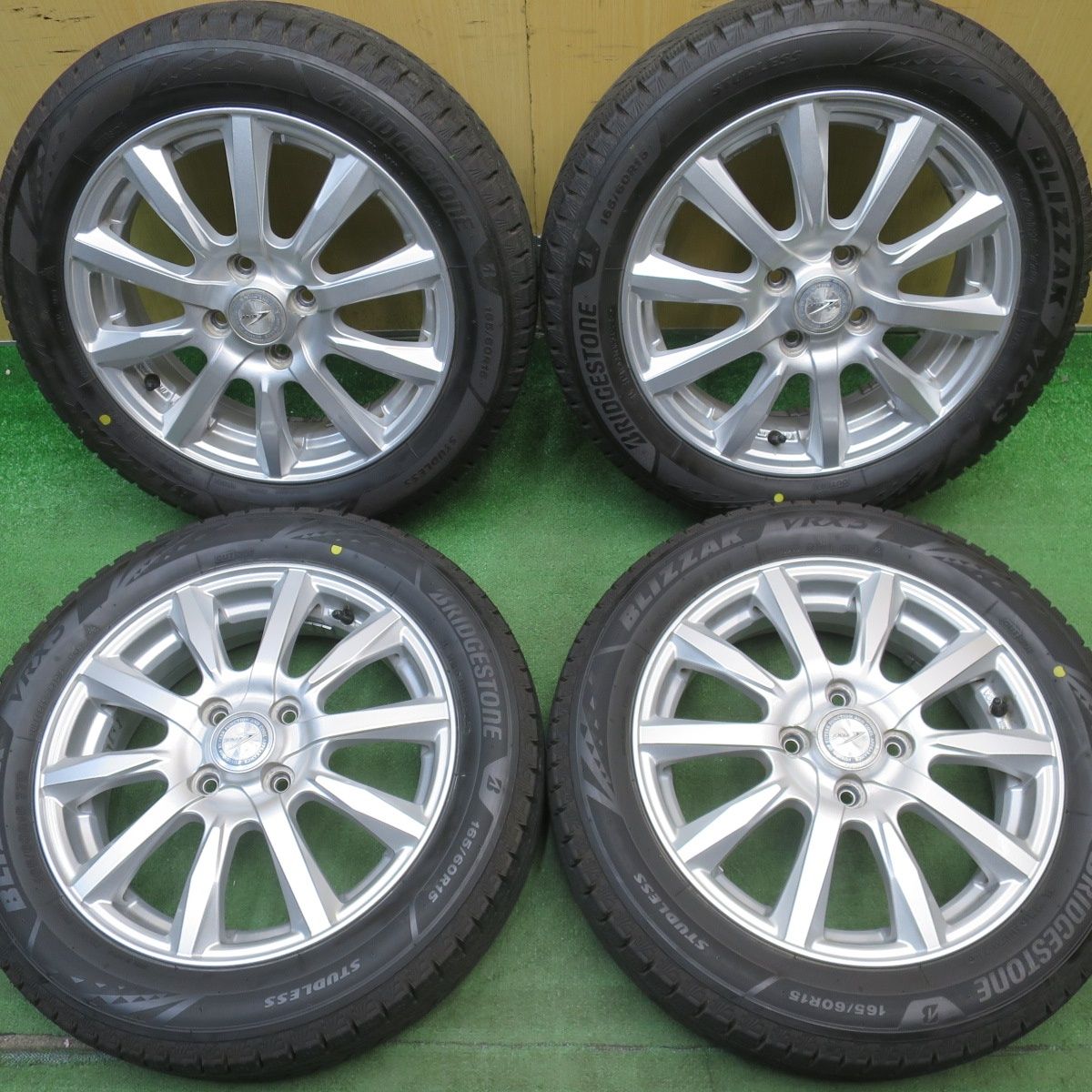 バリ溝！25年！キレイ！9.5分☆スタッドレス 165/60R15 ブリヂストン 