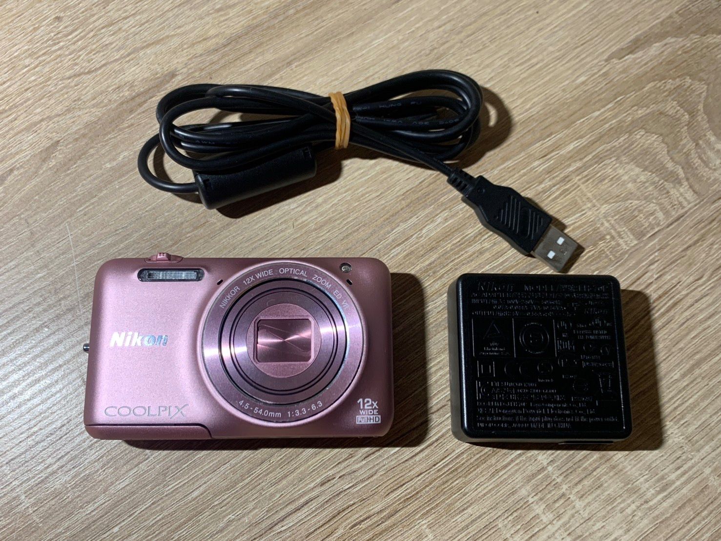 0969 Nikon COOLPIX S6600 ピンク デジカメ 動作確認済み 美品【ネ】 32,500円
