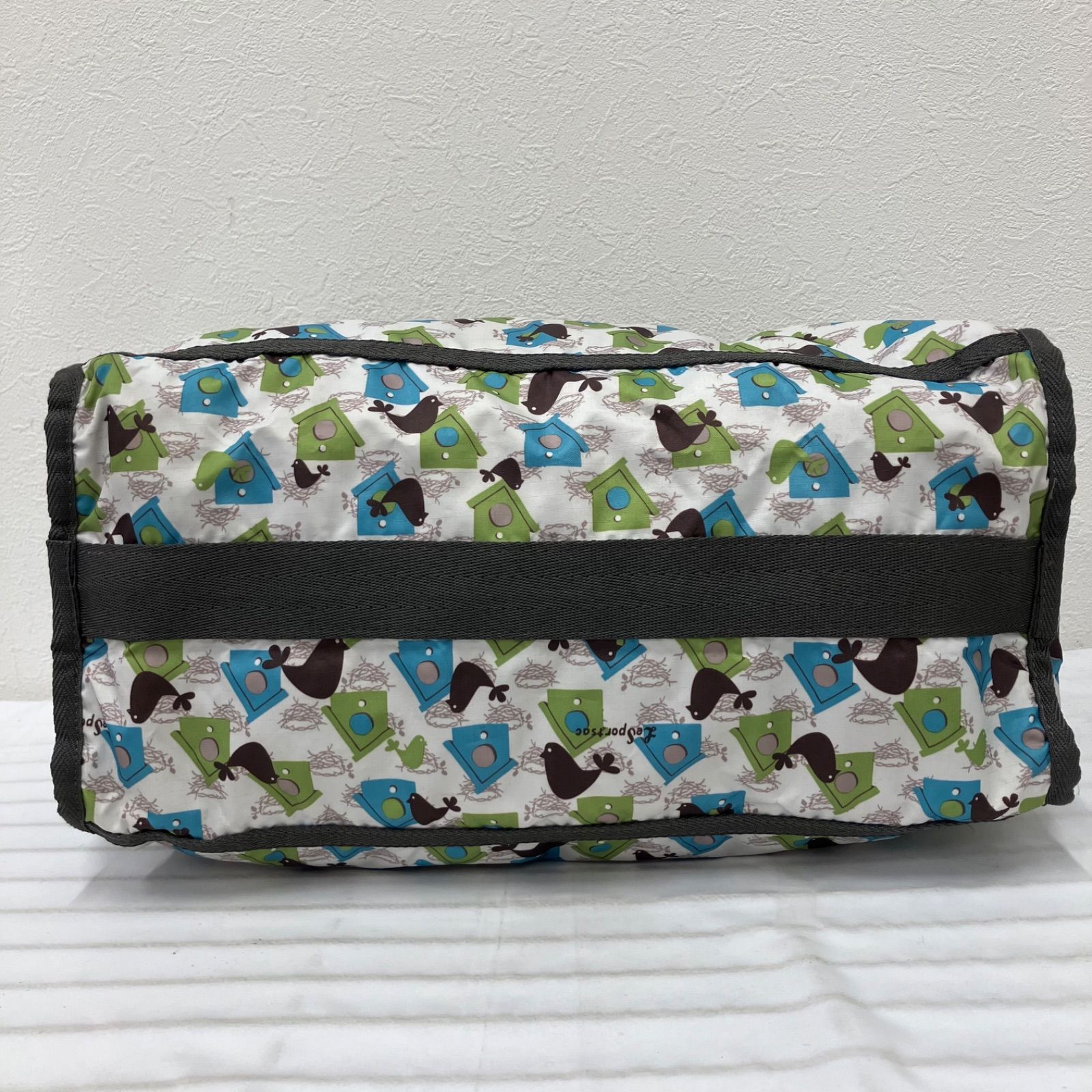 レスポートサック ボストンバッグ 2way 千鳥格子柄 LeSportsac 3374 LeSportsac レスポートサック ボストンバッグ 2way 旅行 鳥 総柄