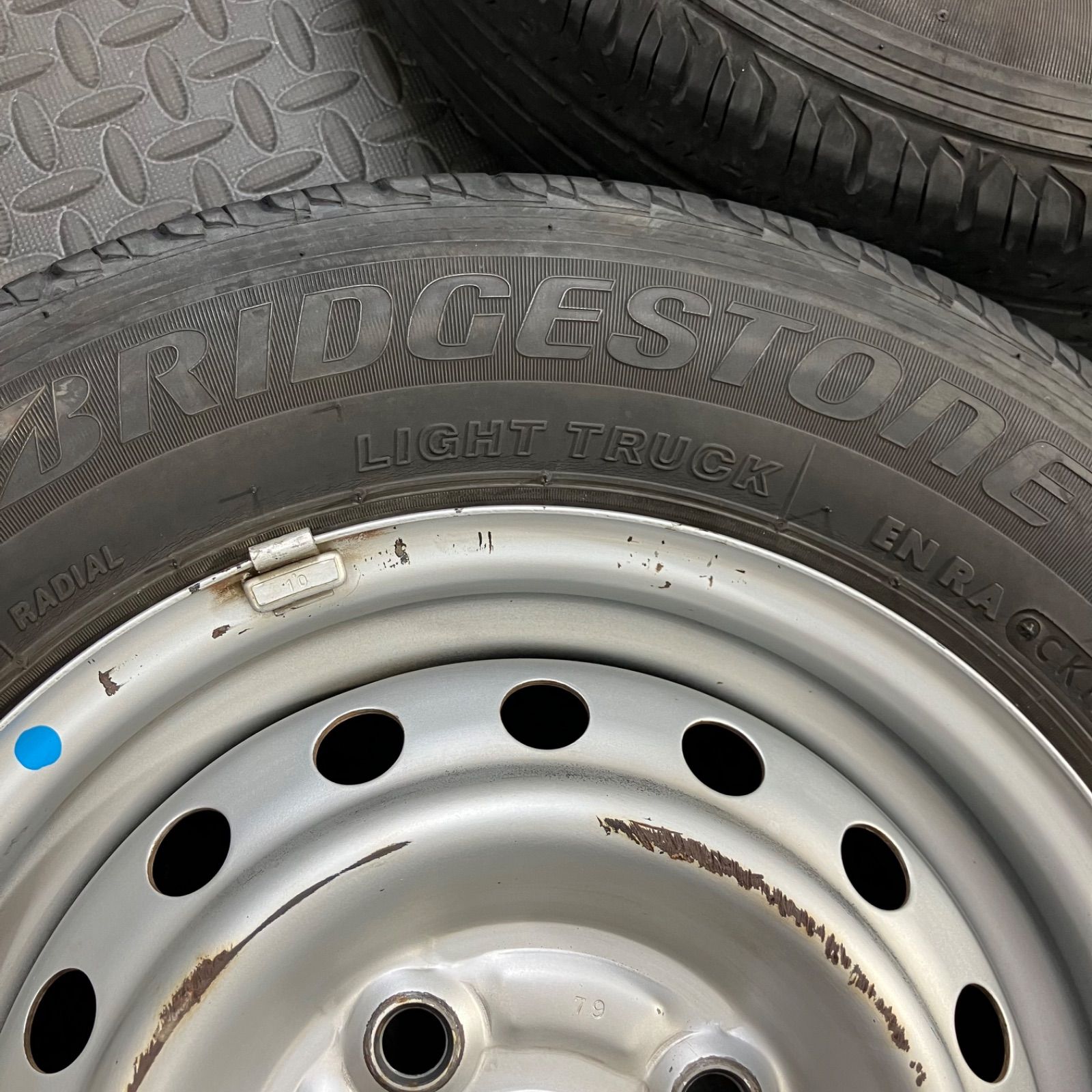 車 22年製 145/80R12 80/78N LT ブリヂストン エコピアR680 キャリィ 